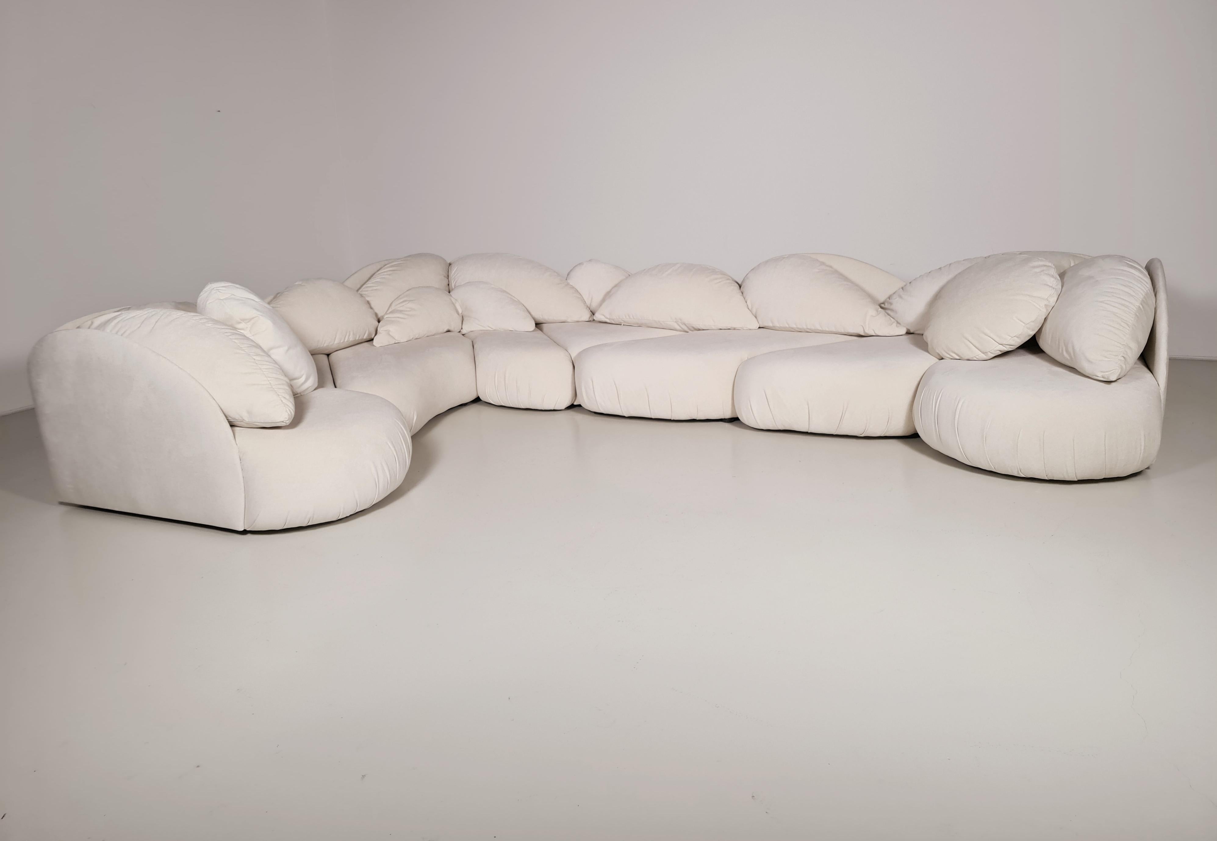 Mid-Century Modern Sculptural Sectional Sofa Group by Wiener Werstätten, 1970