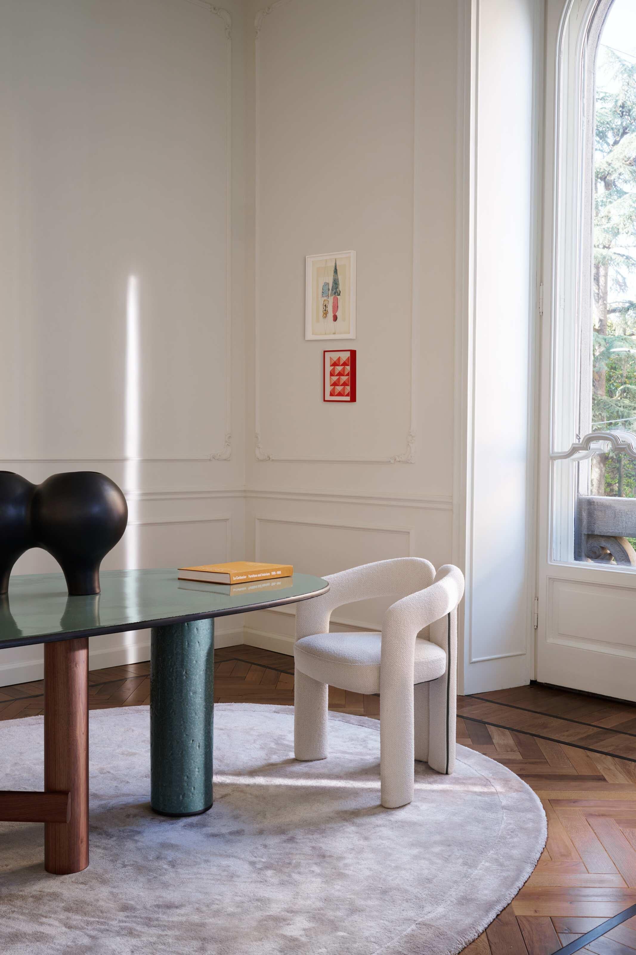 Mesa de comedor Sengu escultural de Patricia Urquiola para Cassina en venta 10