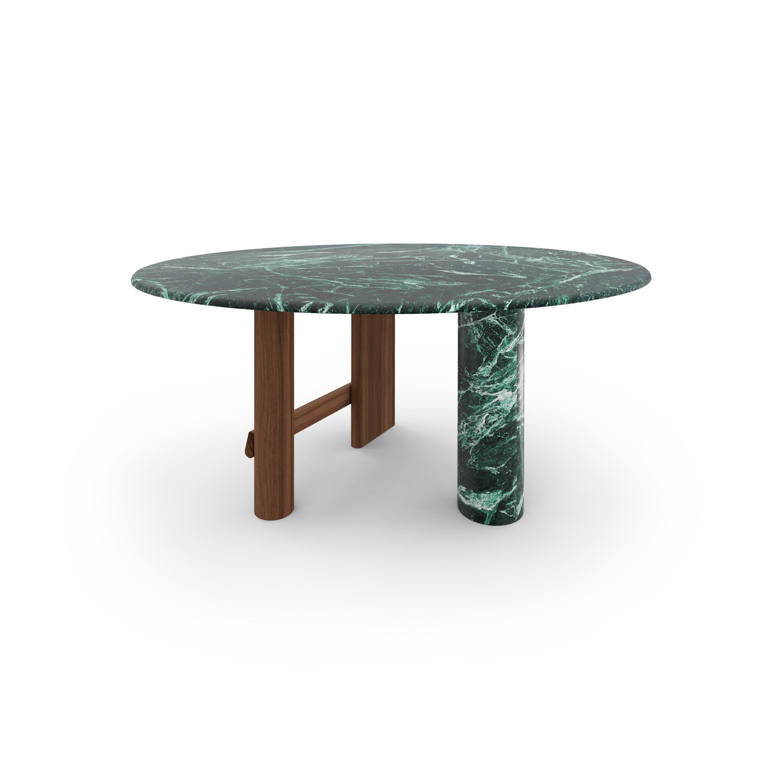 Sengu Dining Table designed by Patricia Urquiola.
Manufactured by Cassina (Italy).

LIGHT-HEARTED POETRY
A design dining room table inspired by the ritual reconstruction of Japanese shrines, a contemporary piece that celebrates light-hearted cheer