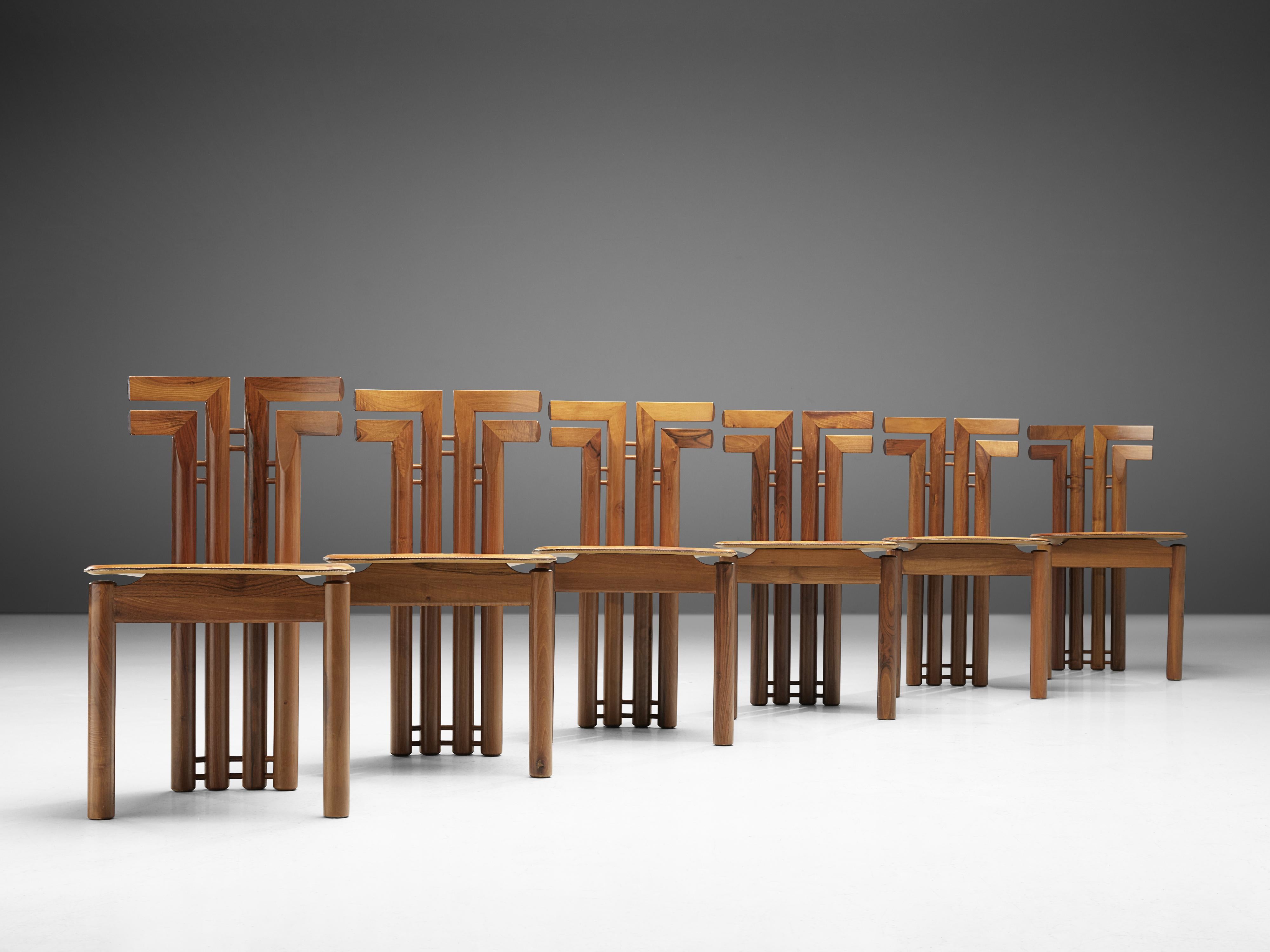 Sculptural Set of Six Italian Dining Chairs in Walnut In Good Condition In Waalwijk, NL