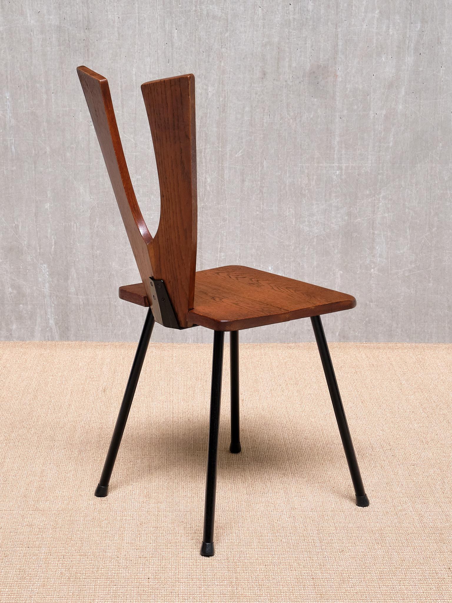 Sculptural Set of Six Winged-Back Dining Chairs in Solid Oak, France, 1950s For Sale 5
