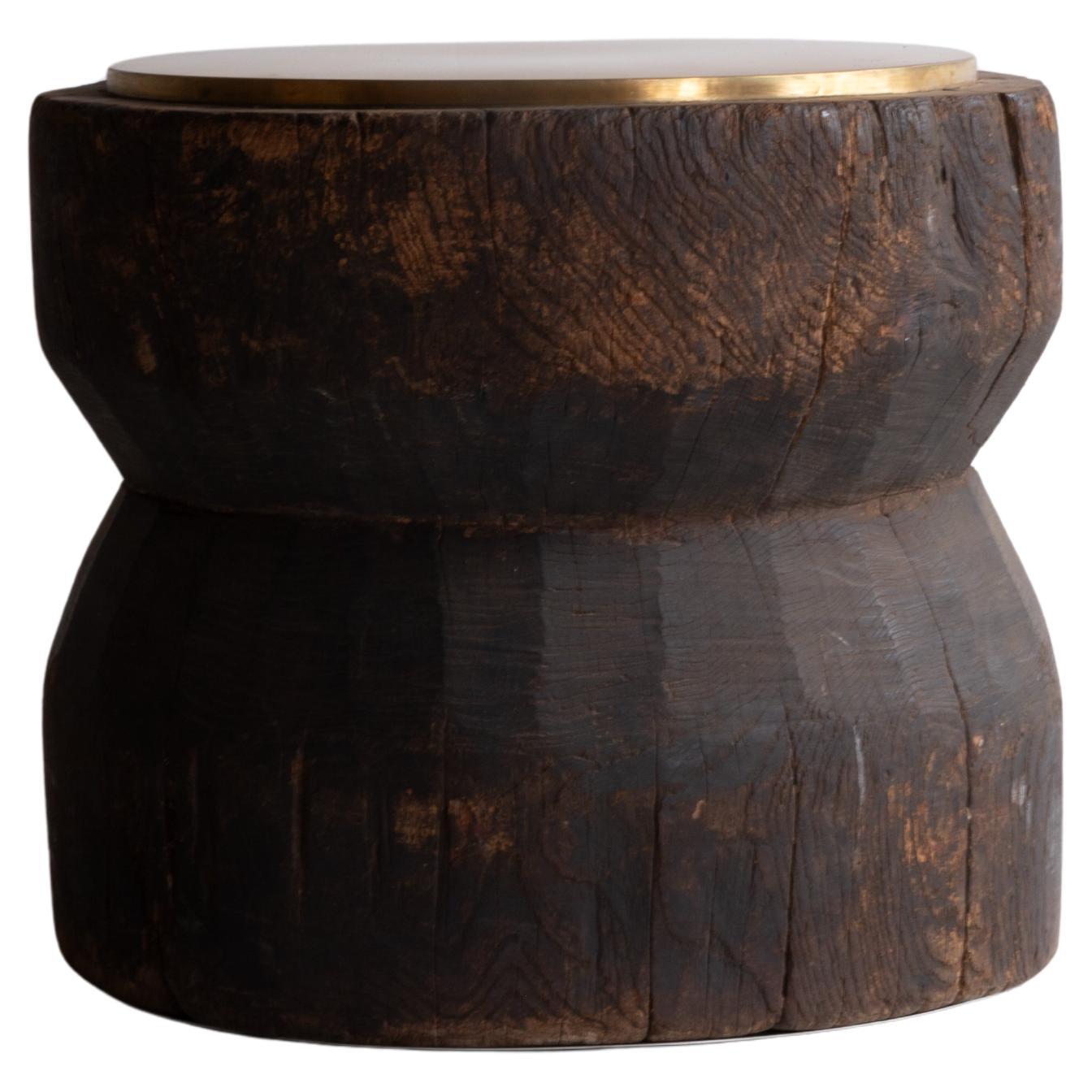 Sculptural Side Table Crafted from an Antique Japanese Mortar with Brass Top en venta