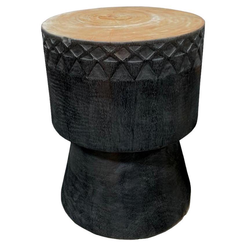 Sculptural Side Table Crafted from Mango Wood with Tribal Engravings For Sale