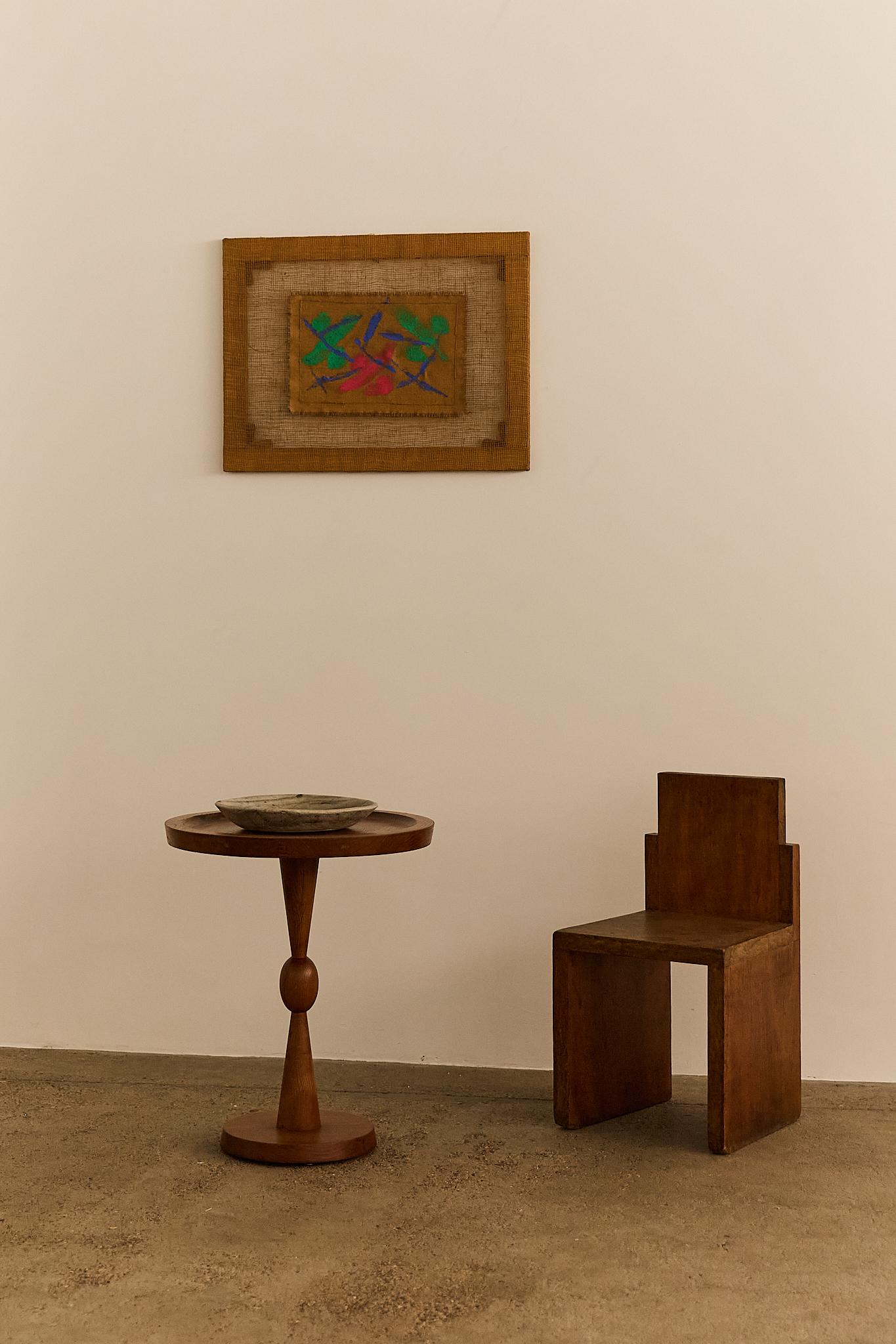 Sculptural Side Table im Zustand „Hervorragend“ im Angebot in London, GB