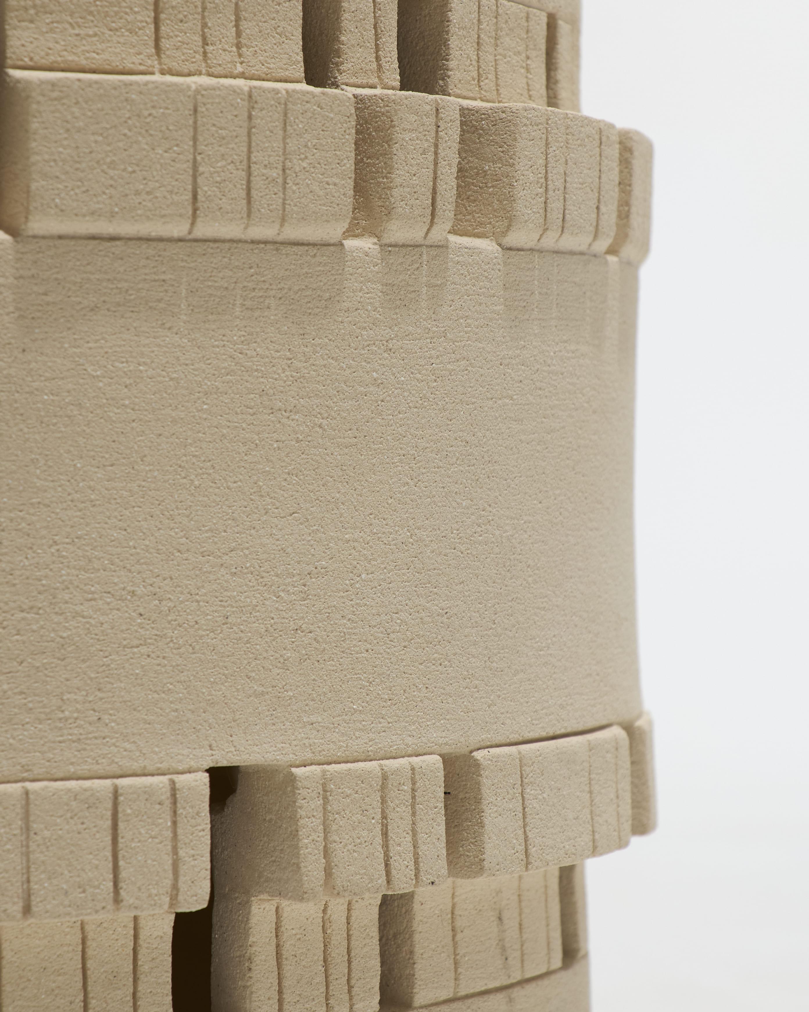Sculptural side table in chamotte stoneware For Sale 4