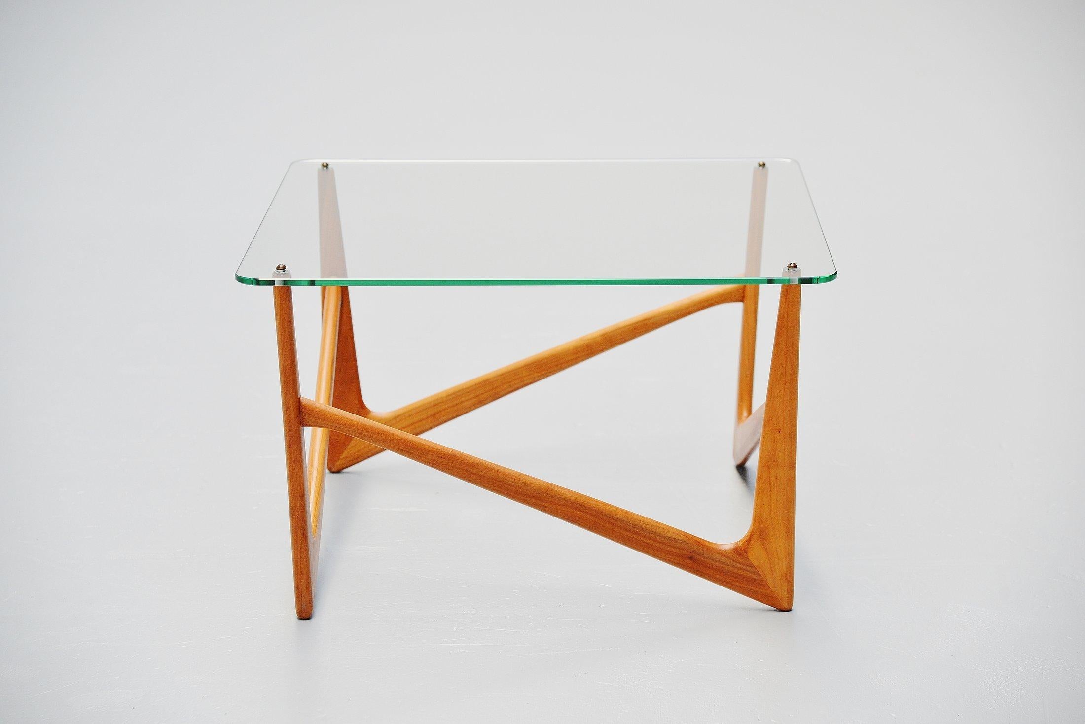 Mid-Century Modern Table d'appoint sculpturale fabriquée en Italie en 1950, style Ico Parisi en vente