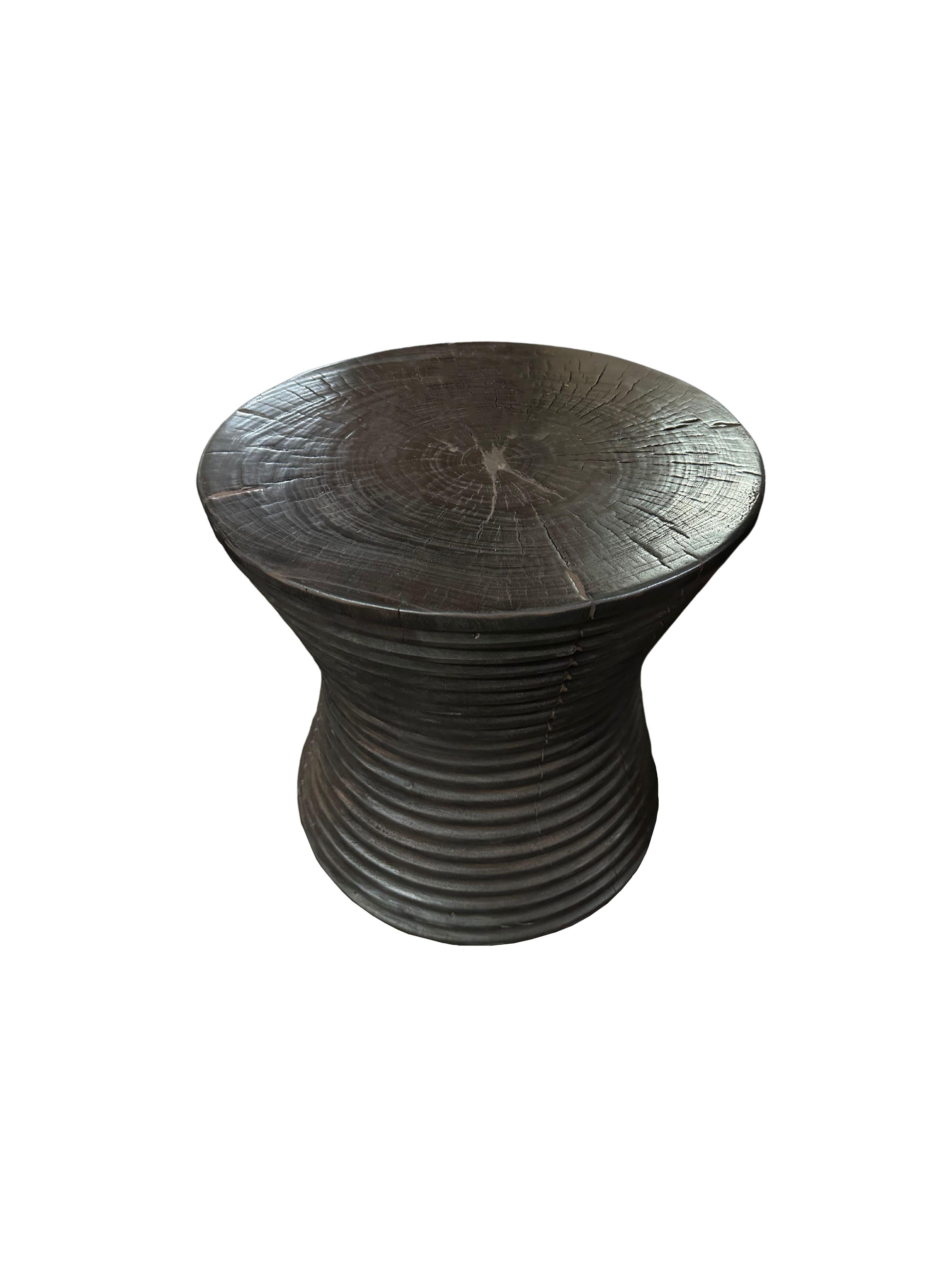 Hand-Crafted Sculptural Side Table Solid Mango Wood with Ribbed Detailing For Sale