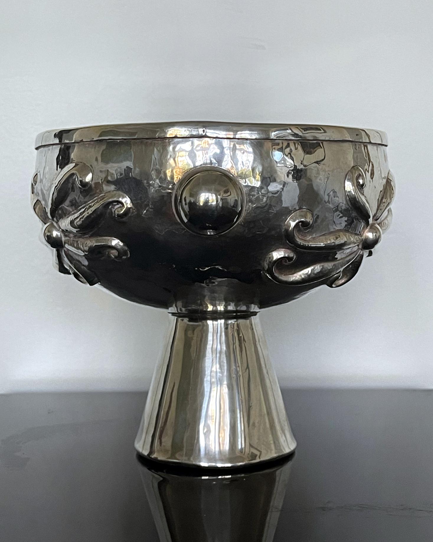 Modern Sculptural Silver Center Bowl with Relief Surface Graziella Laffi For Sale