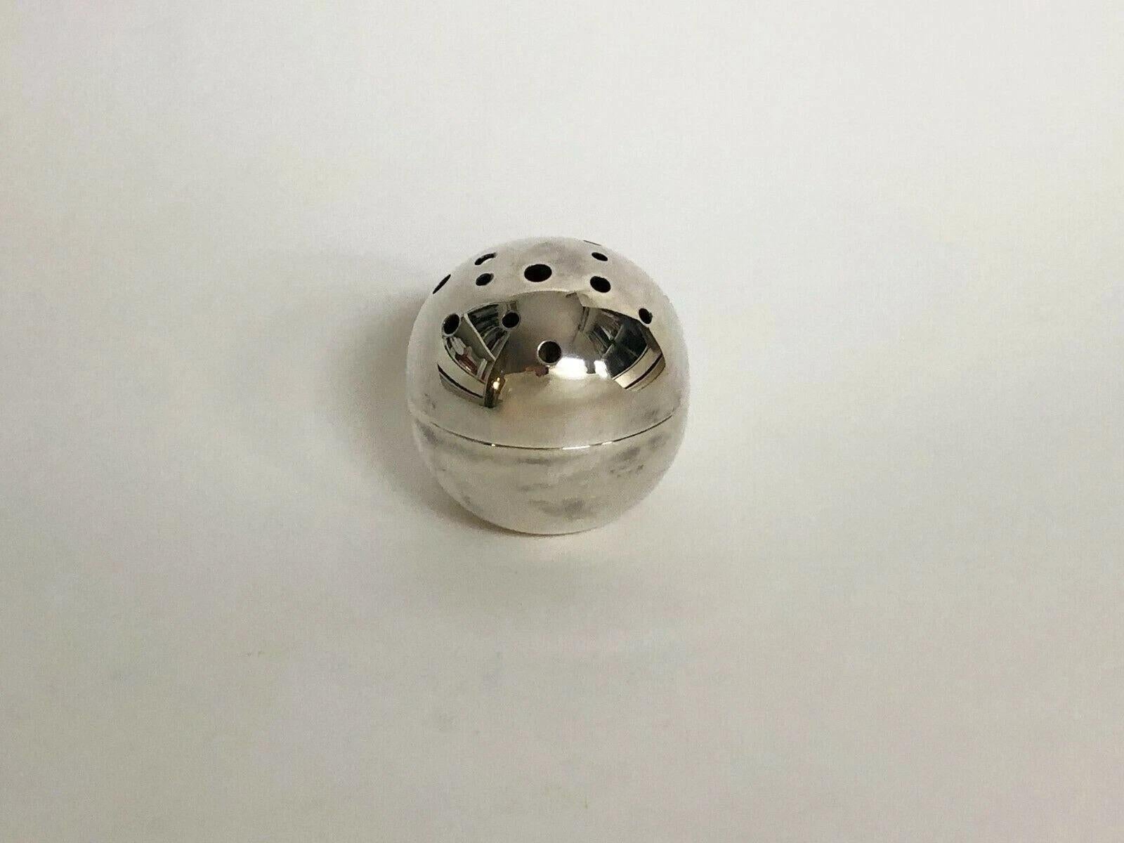 Metallo Vaso scultoreo modernista 