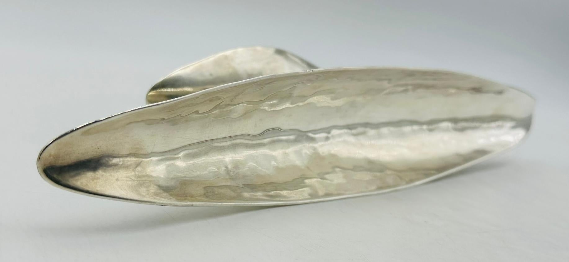 Bol sculptural en argent et turquoise d'Emilia Castillo, Mexique, années 1980 en vente 11