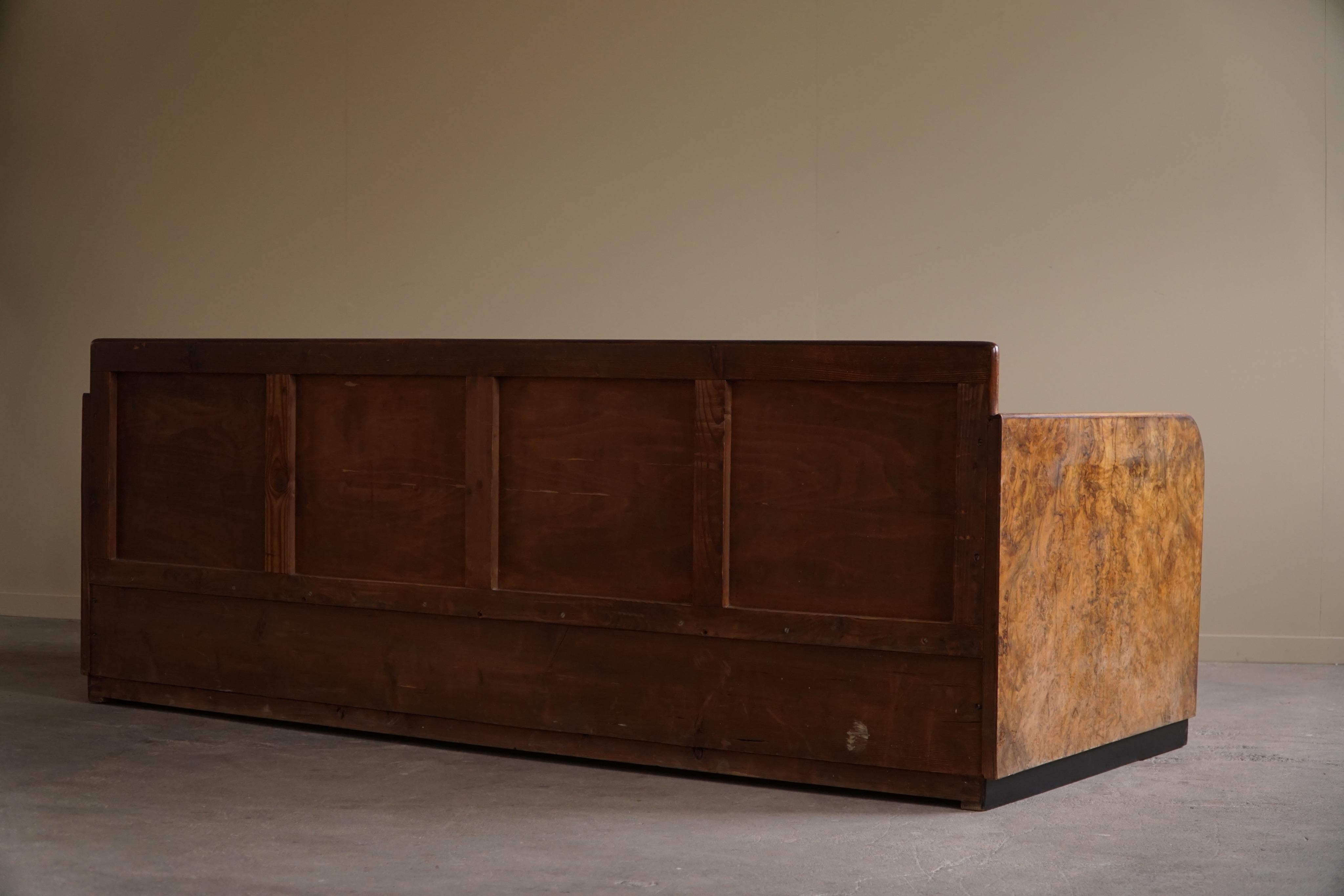 Sculptural Sofa in Nutwood & Burl, Art Deco, Swedish Cabinetmaker, 1940s For Sale 6