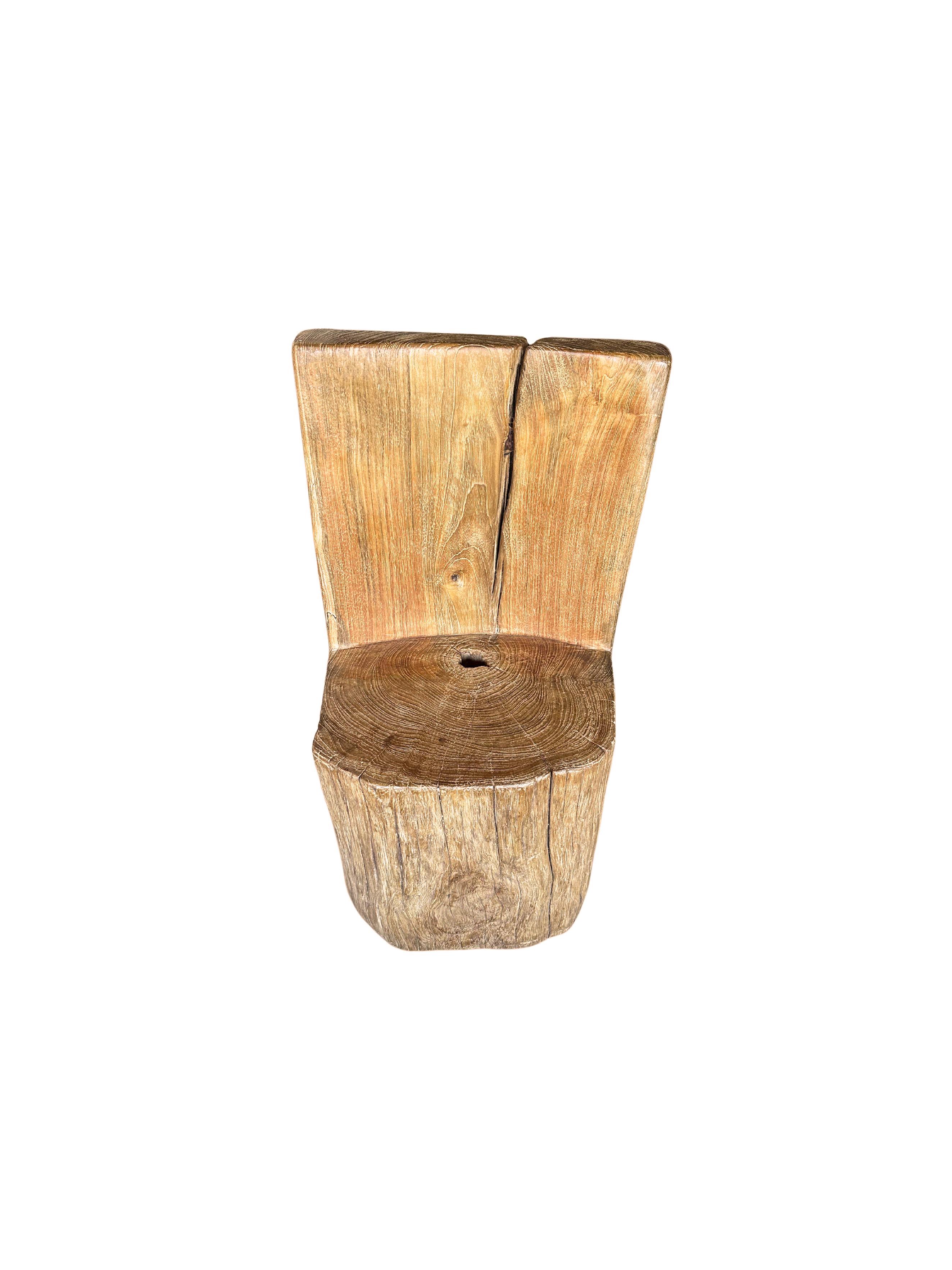 Sculptural Soild Teak Wood Chair In Good Condition For Sale In Jimbaran, Bali