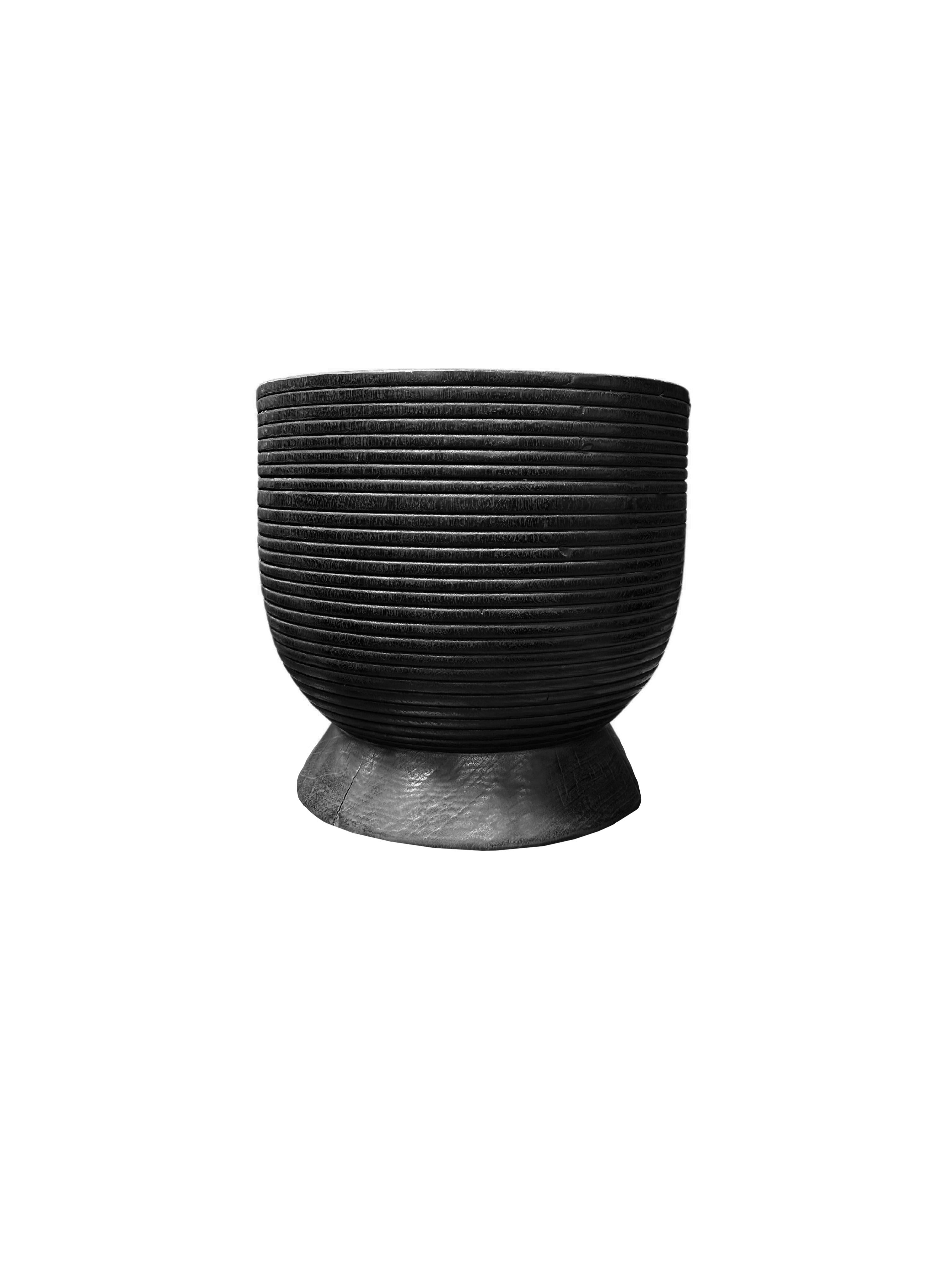 Indonesian Sculptural Solid Mango Wood Round Side Table Modern Organic, Burnt Finish For Sale