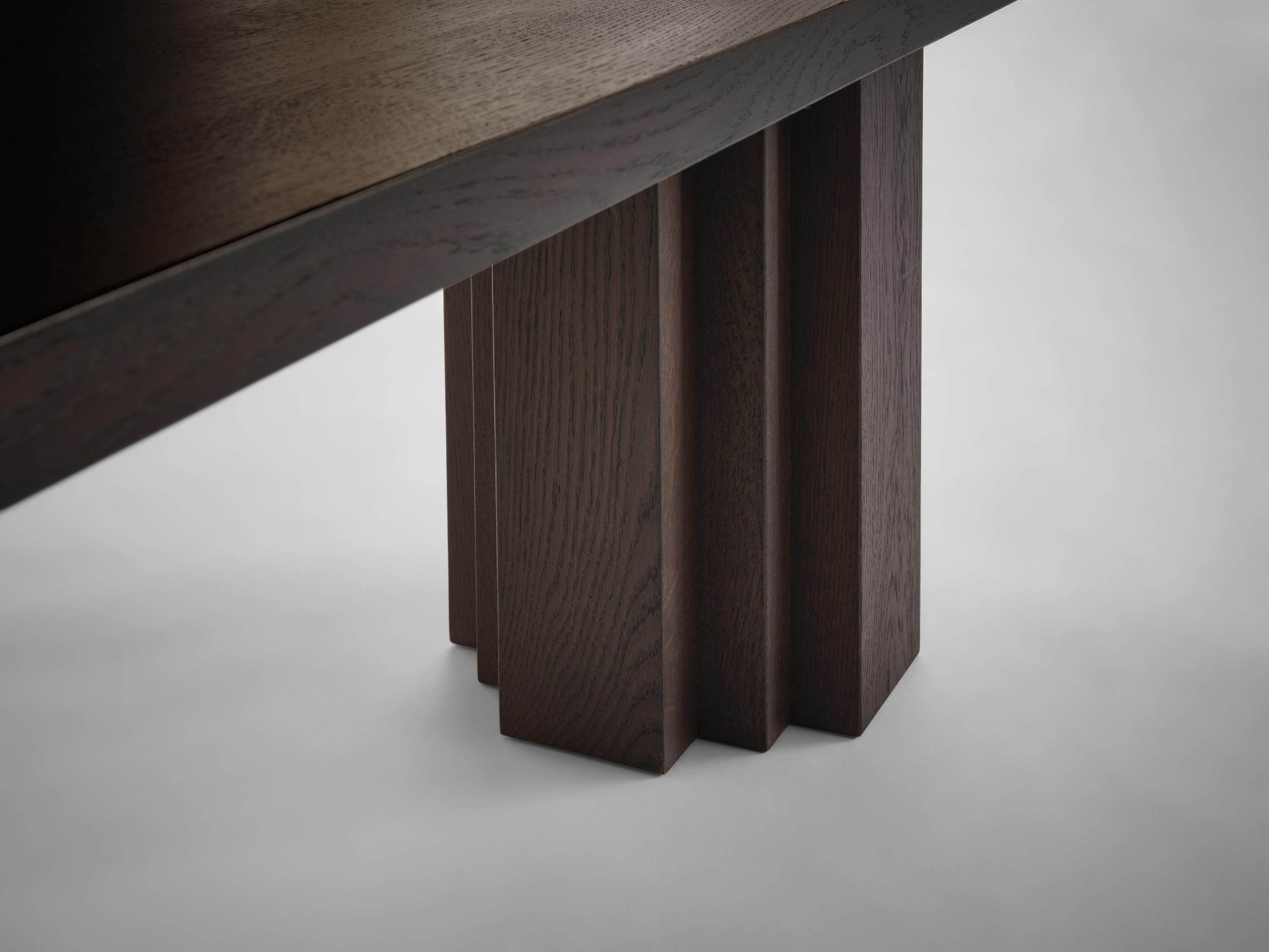 Hand-Crafted Sculptural Solid Oak Wooden Brut Bench - Mokko For Sale