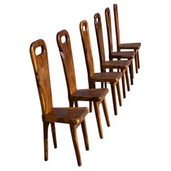 Chaises sculpturales à haut dossier en bois d'olivier massif French work 1960, lot de 6 