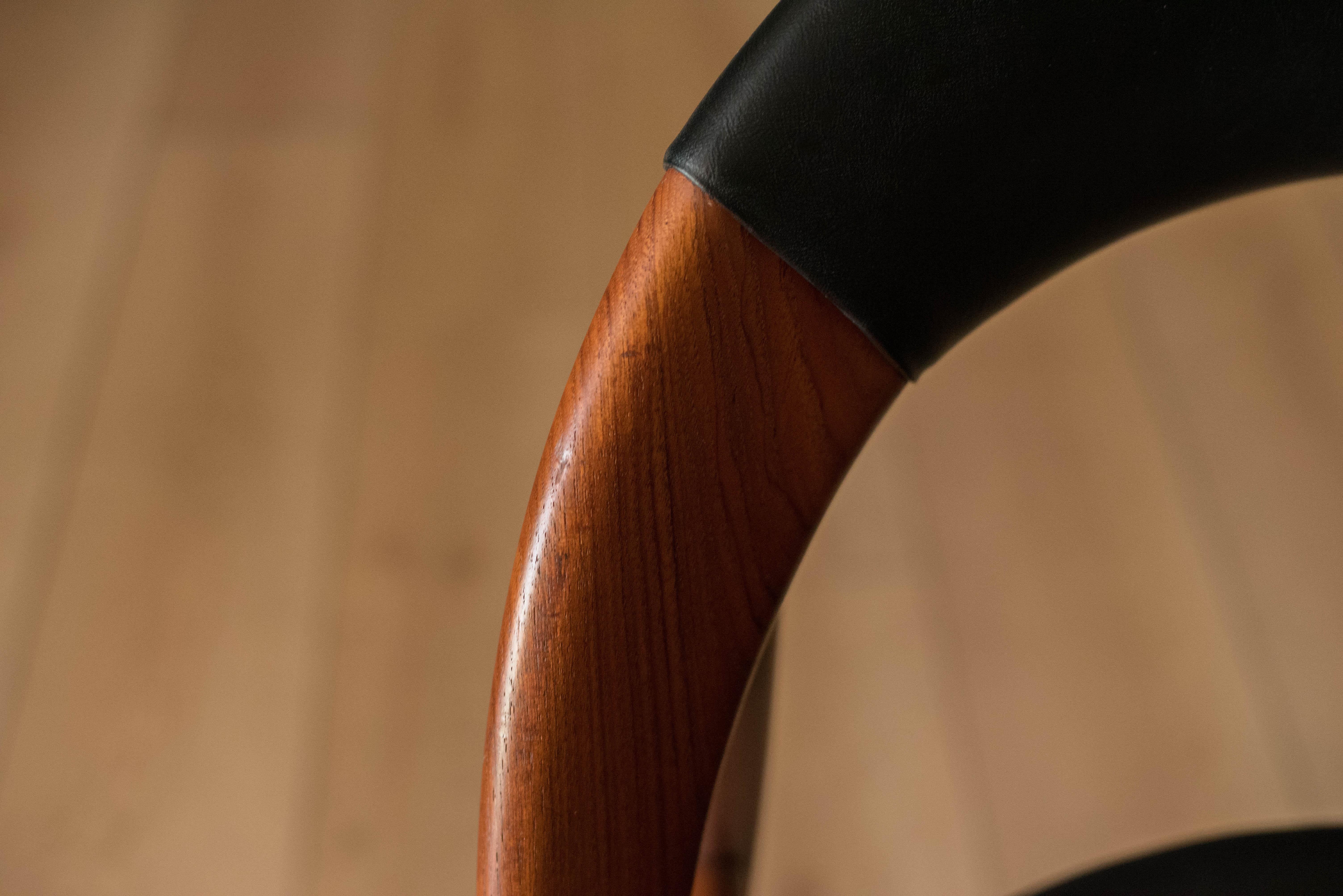 Sculptural Solid Teak Danish Modern Hoop Dining Chair by Arne Hovmand-Olsen For Sale 8