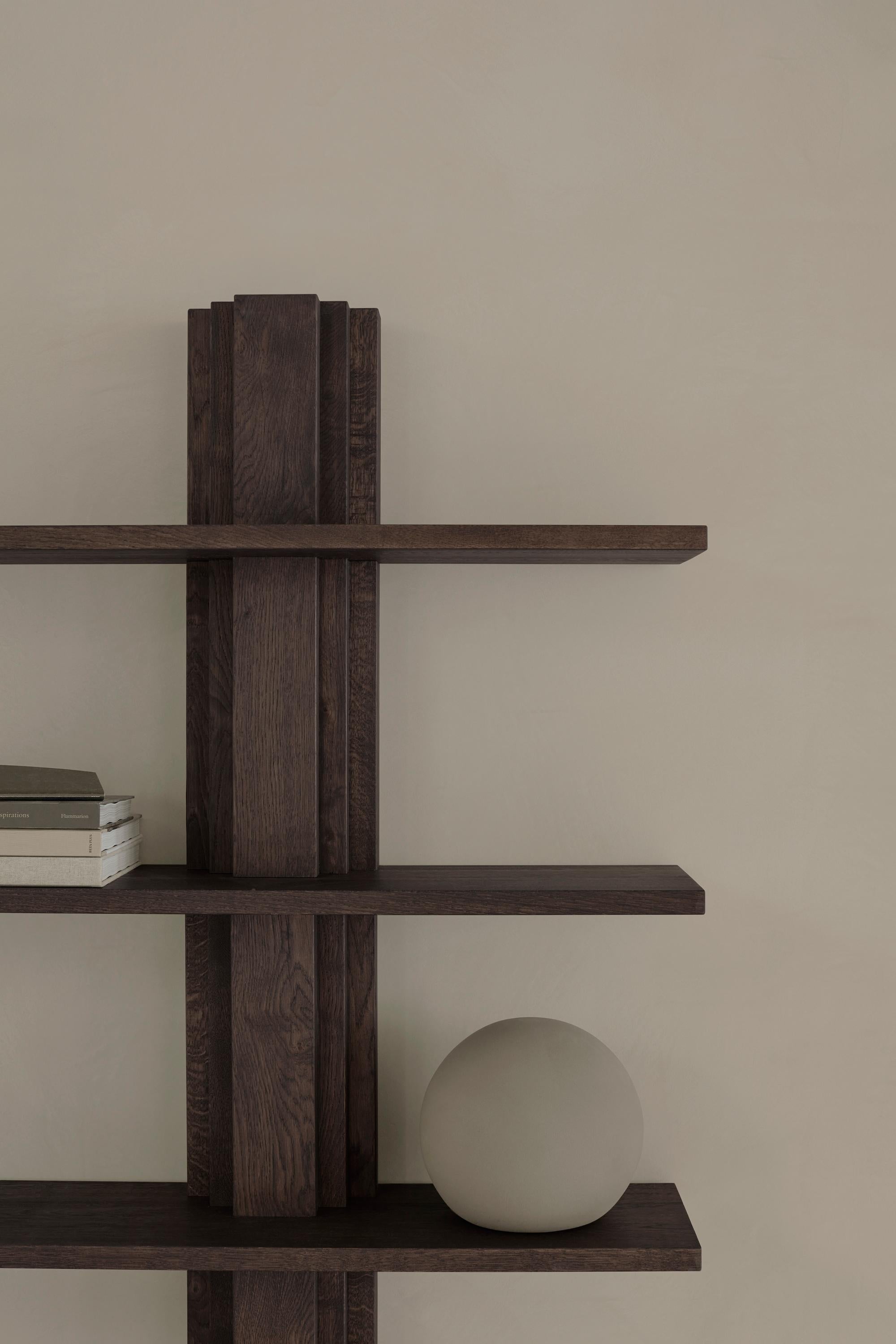 Brutalist Sculptural Solid Oak Wooden Brut Bibliothèque Wall Cabinet For Sale