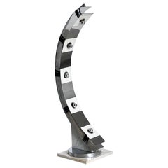 Skulpturale Stehlampe aus Marmor und verchromtem Metall im Raumzeitalter, italienisches Design
