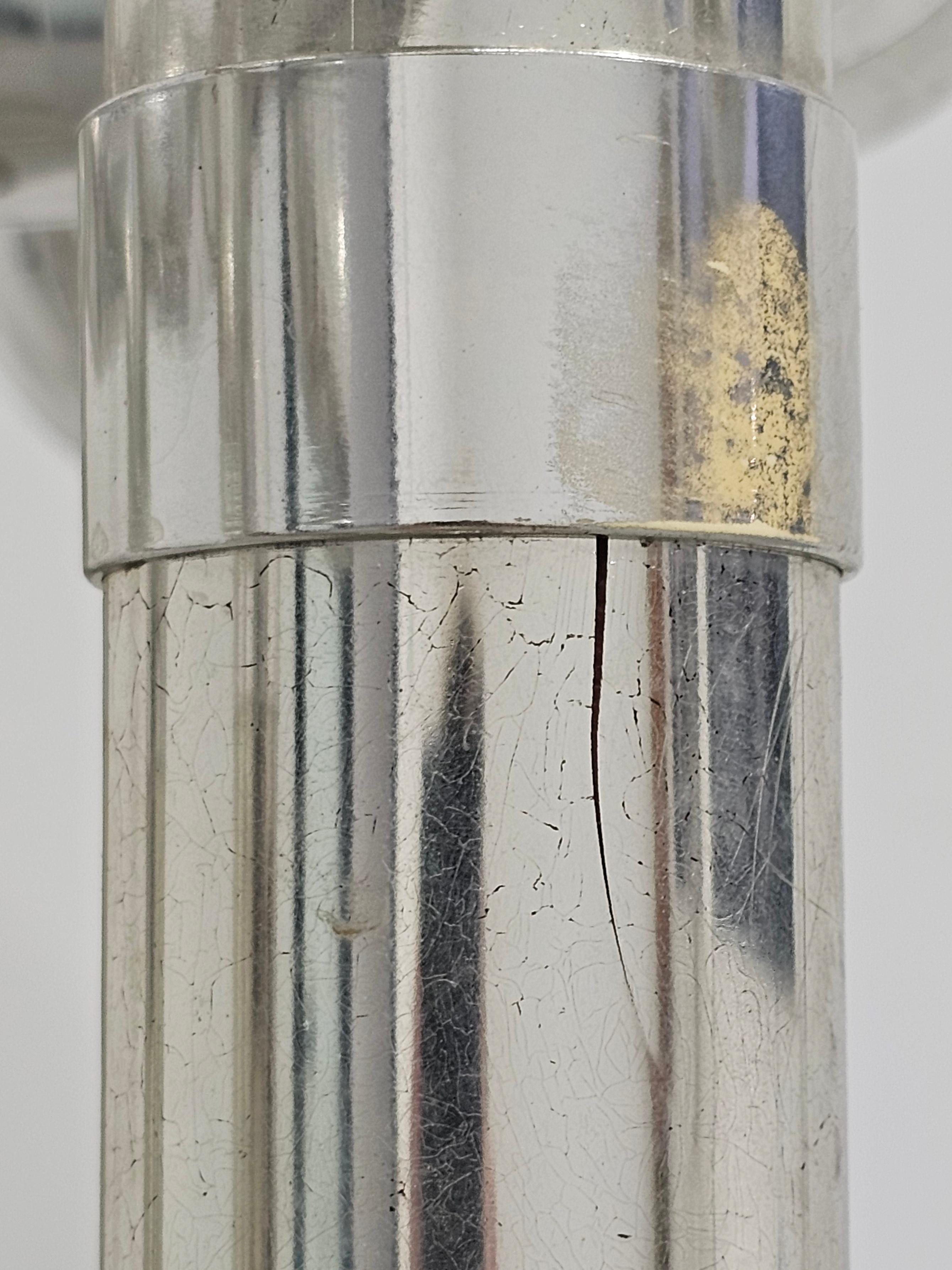 Lampadaire «ombo » sculptural de l'ère spatiale conçu par Gaetano Missaglia en vente 12