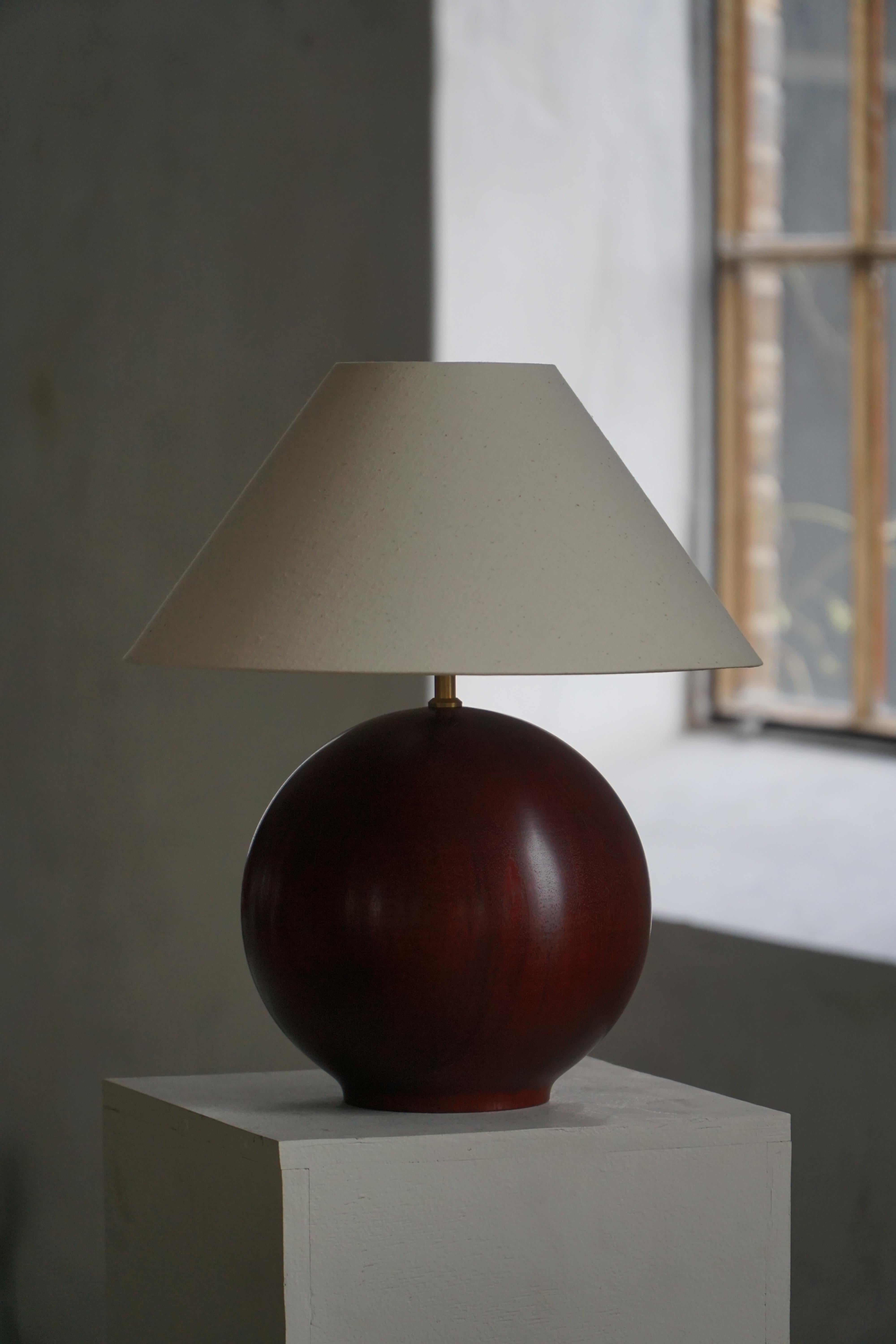 Sculptural Sphere-Shaped Table Lamp in Dark Wood, Danish Modern, 1980s For Sale 4
