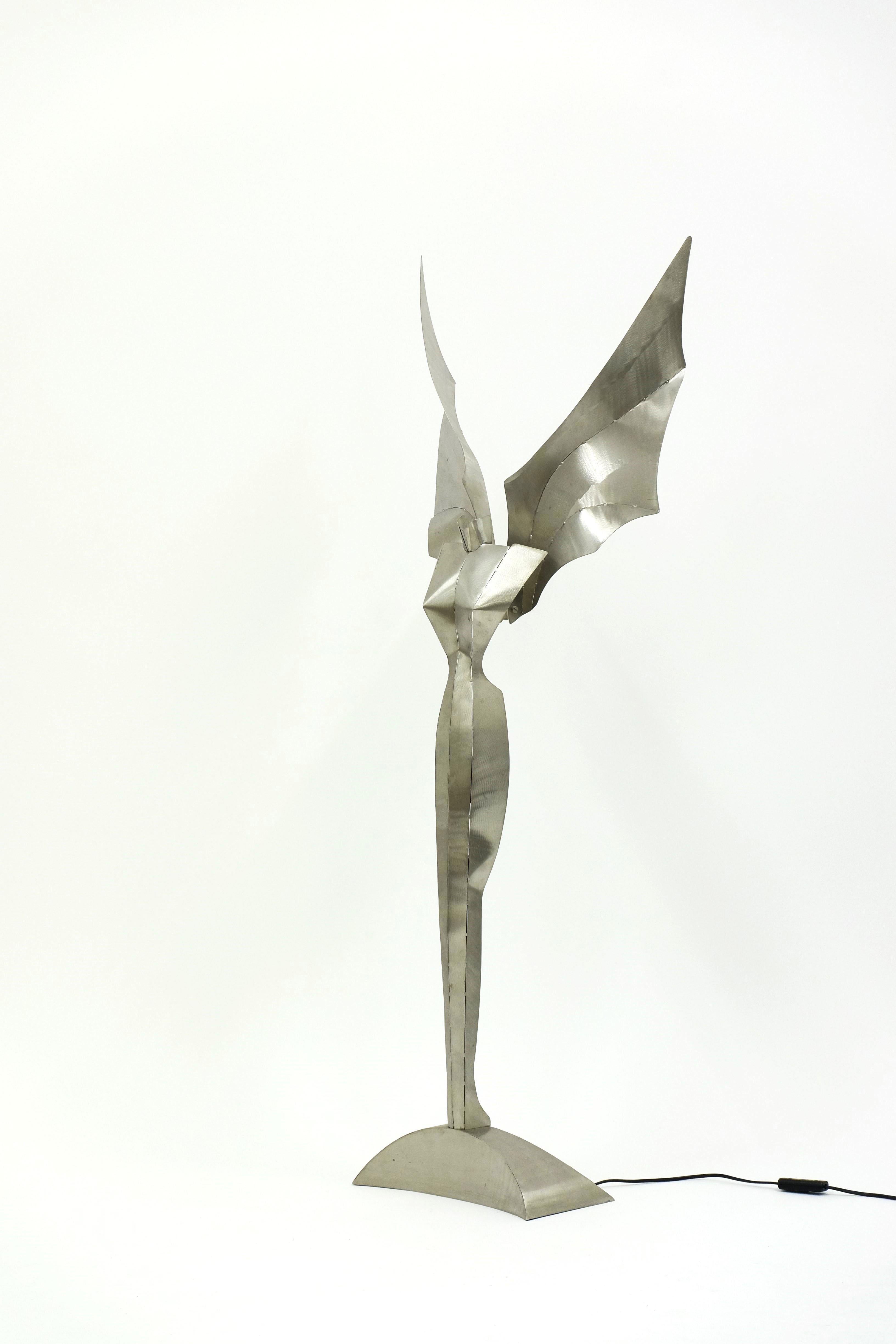 Lámpara de pie escultural Ángel de acero inoxidable de Reinhard Stubenrauch Alemania en venta 5