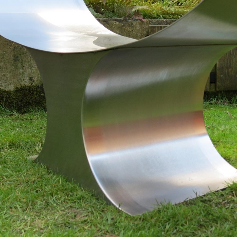Sculptural Stainless Steel Bespoke garden Bench Seat  Large Garden Sculpture In Good Condition In Stow on the Wold, GB