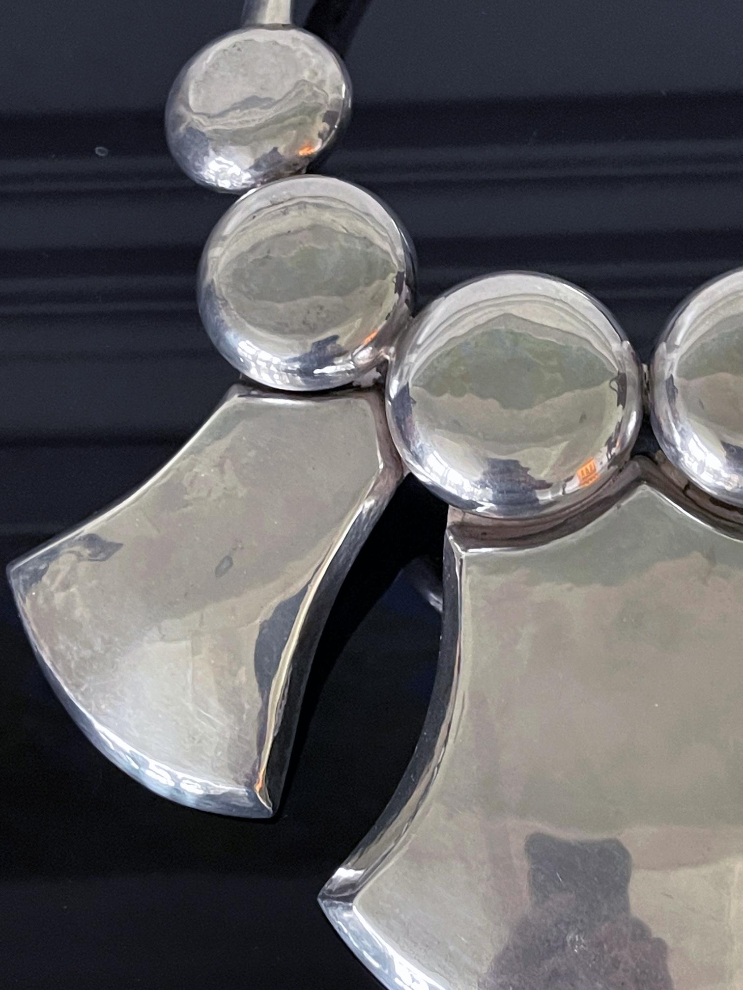 Modern Sculptural Sterling Silver Choker Necklace by Graziella Laffi For Sale