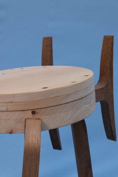 Skulpturaler Hocker von DOTTOD, AI-Generated Birch, Modernes Design, 2023