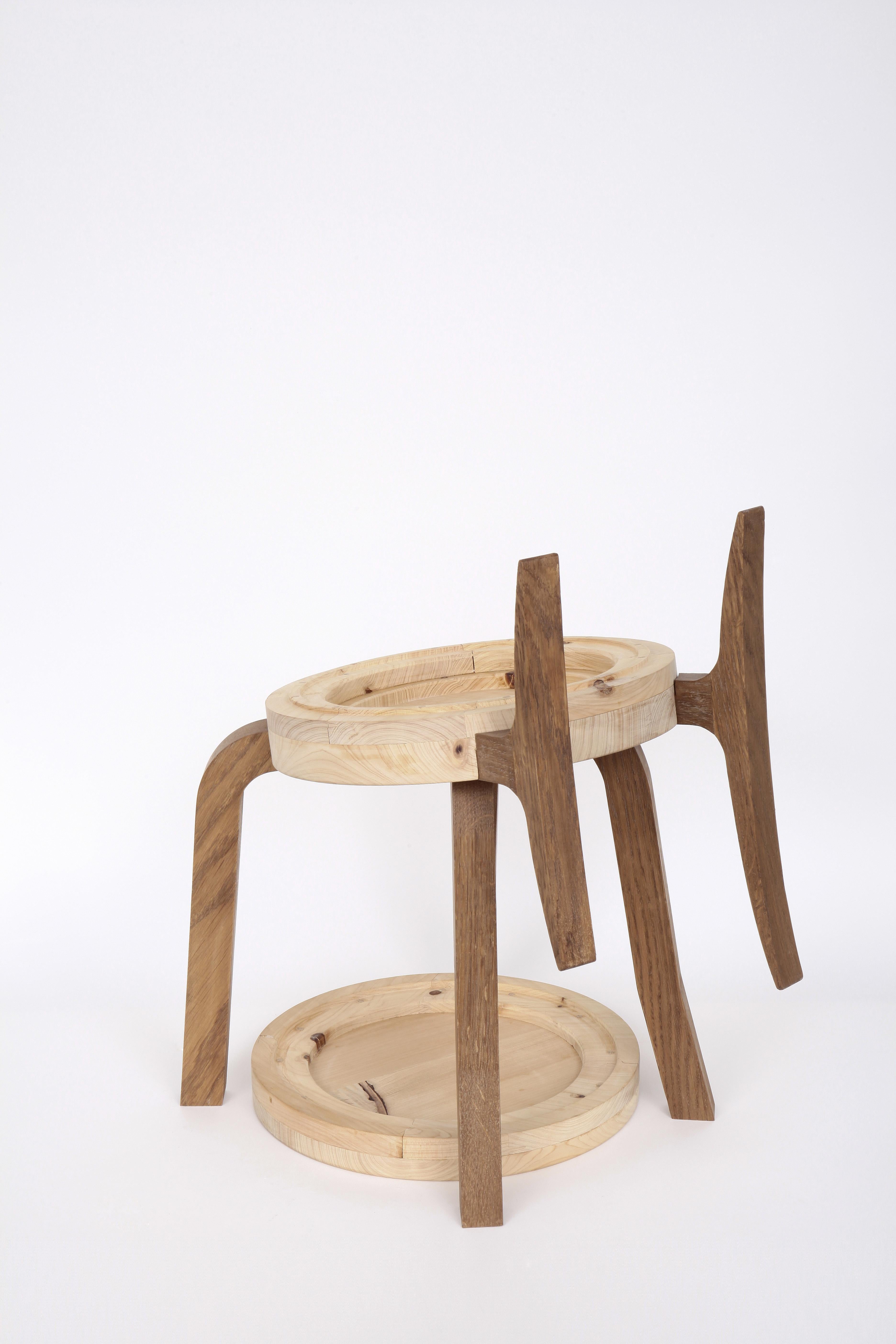 Taburete escultórico DOTTOD 002 - Homenaje generado por IA al taburete 60 de Alvar Aalto, 1933 en venta 4