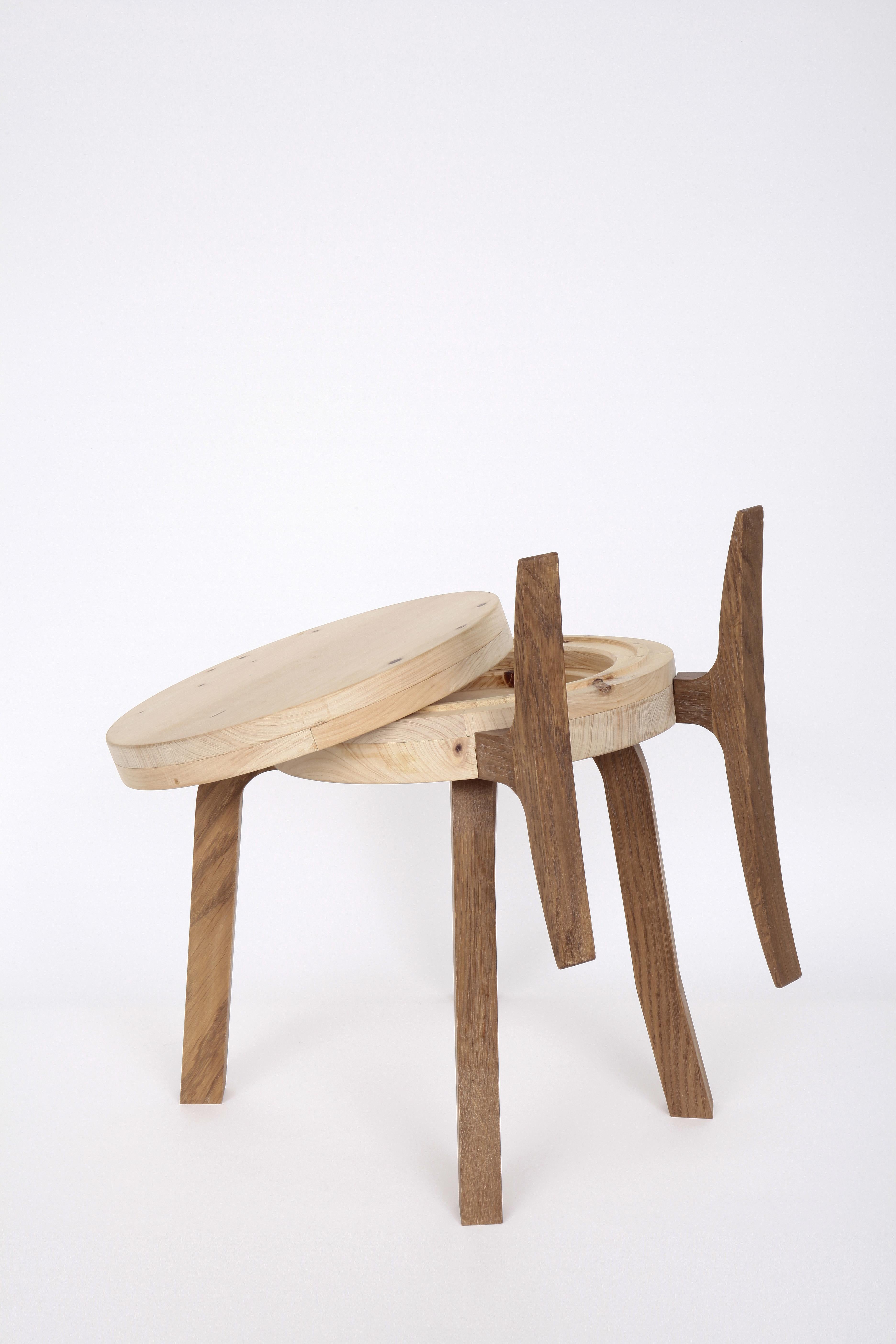 Taburete escultórico DOTTOD 002 - Homenaje generado por IA al taburete 60 de Alvar Aalto, 1933 en venta 3