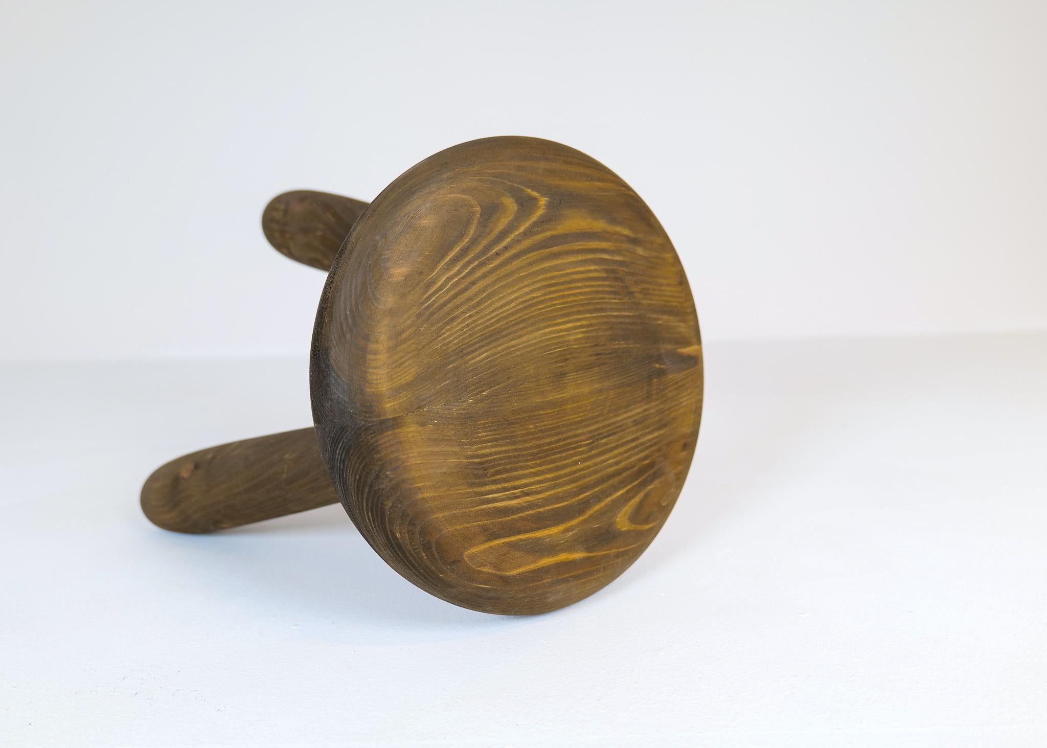 Late 20th Century Sculptural Stool in Stained Pine, Attributed to Ingvar Hildingsson, Sweden, 1970s For Sale