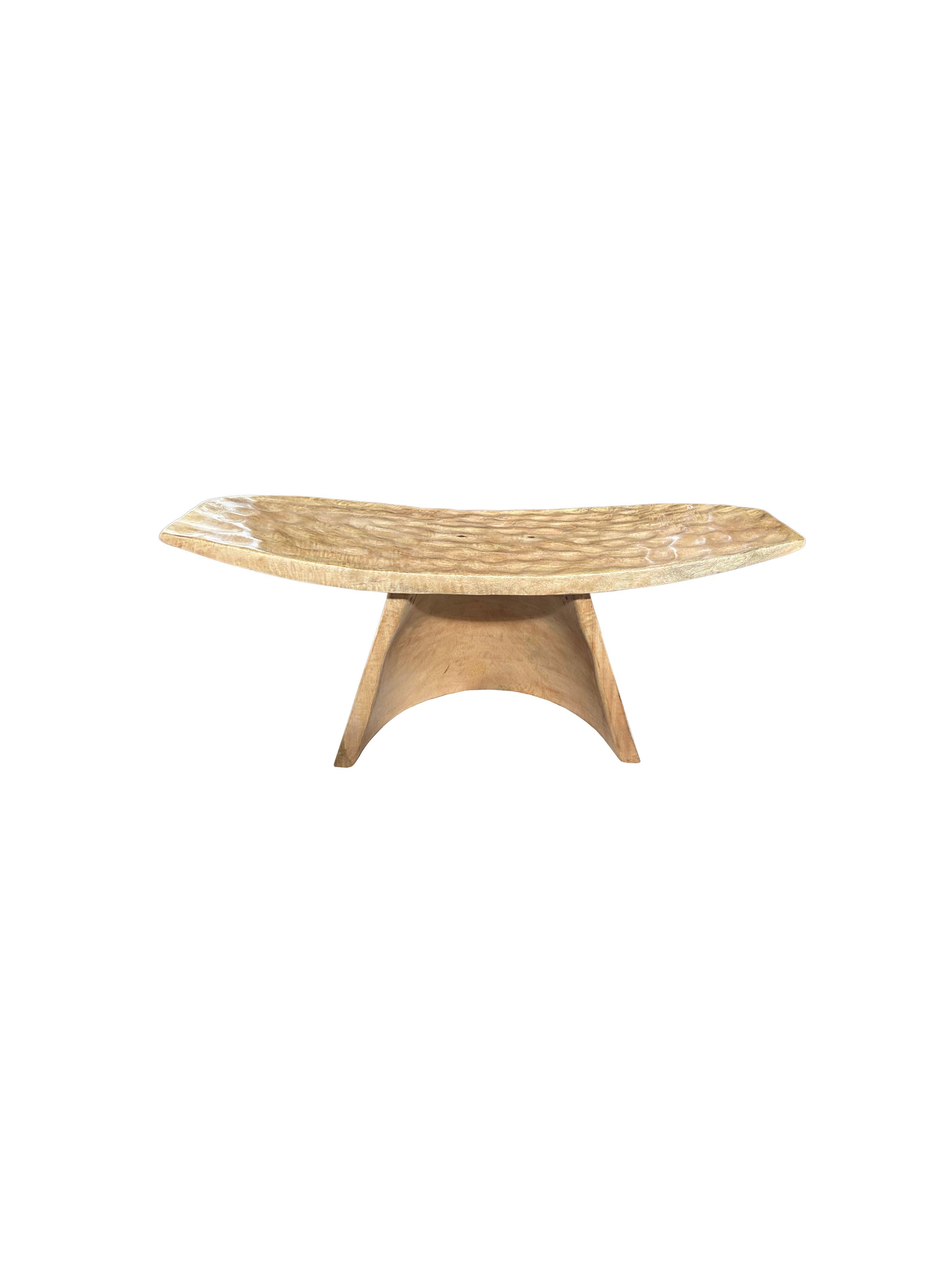 Sculptural Stool with Curved Seat & Hand Hewn Detailing, Natural Finish In Good Condition For Sale In Jimbaran, Bali