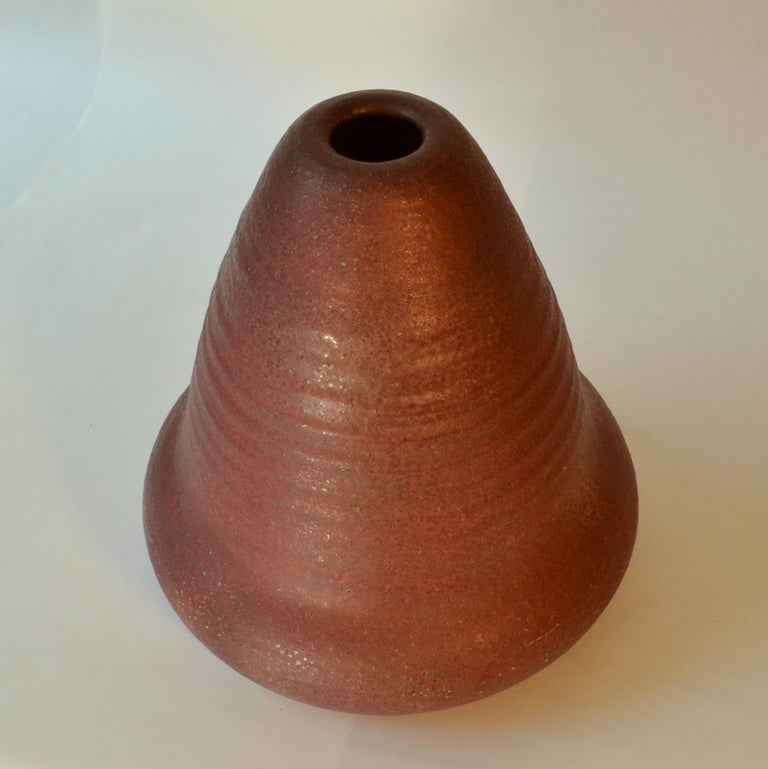 Mid-20th Century Sculptural Studio Pottery Vase with Red Earth Tones, Dutch  1960's For Sale