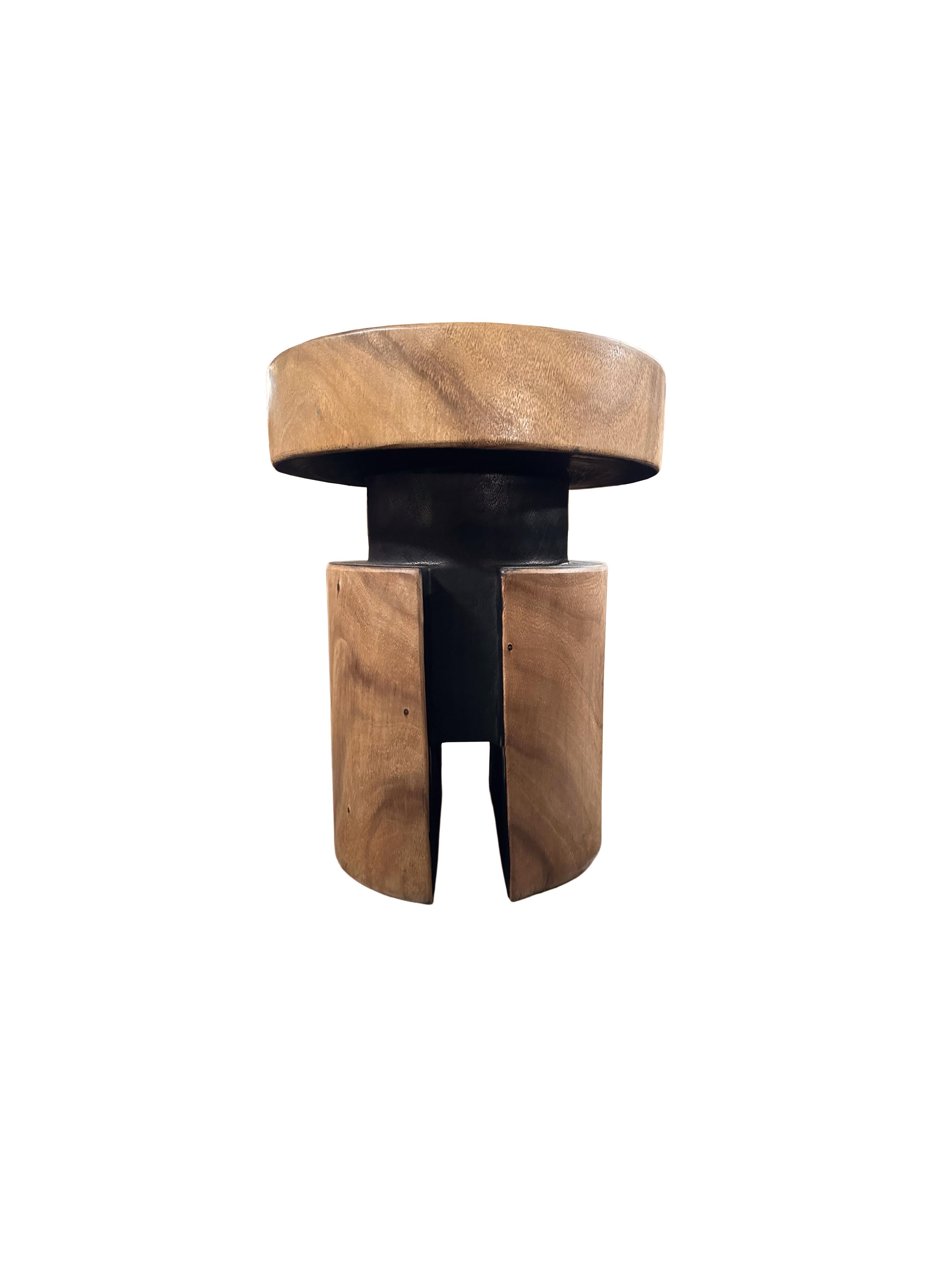 Indonesian Sculptural Suar Wood Side Table, with Stunning Wood Textures, Modern Organic For Sale