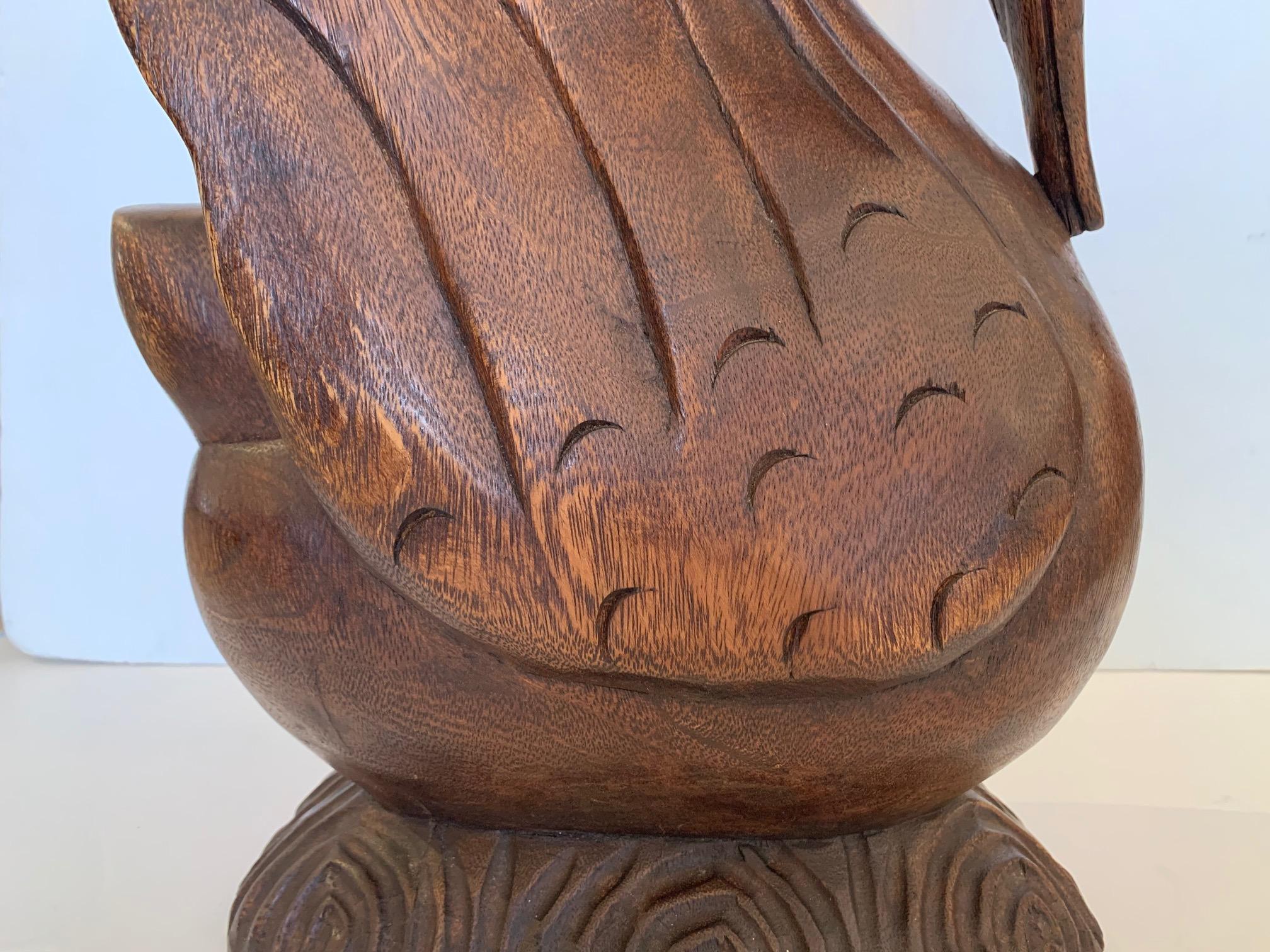 Sculptural Swan Motife Carved Wood End Table In Good Condition In Hopewell, NJ