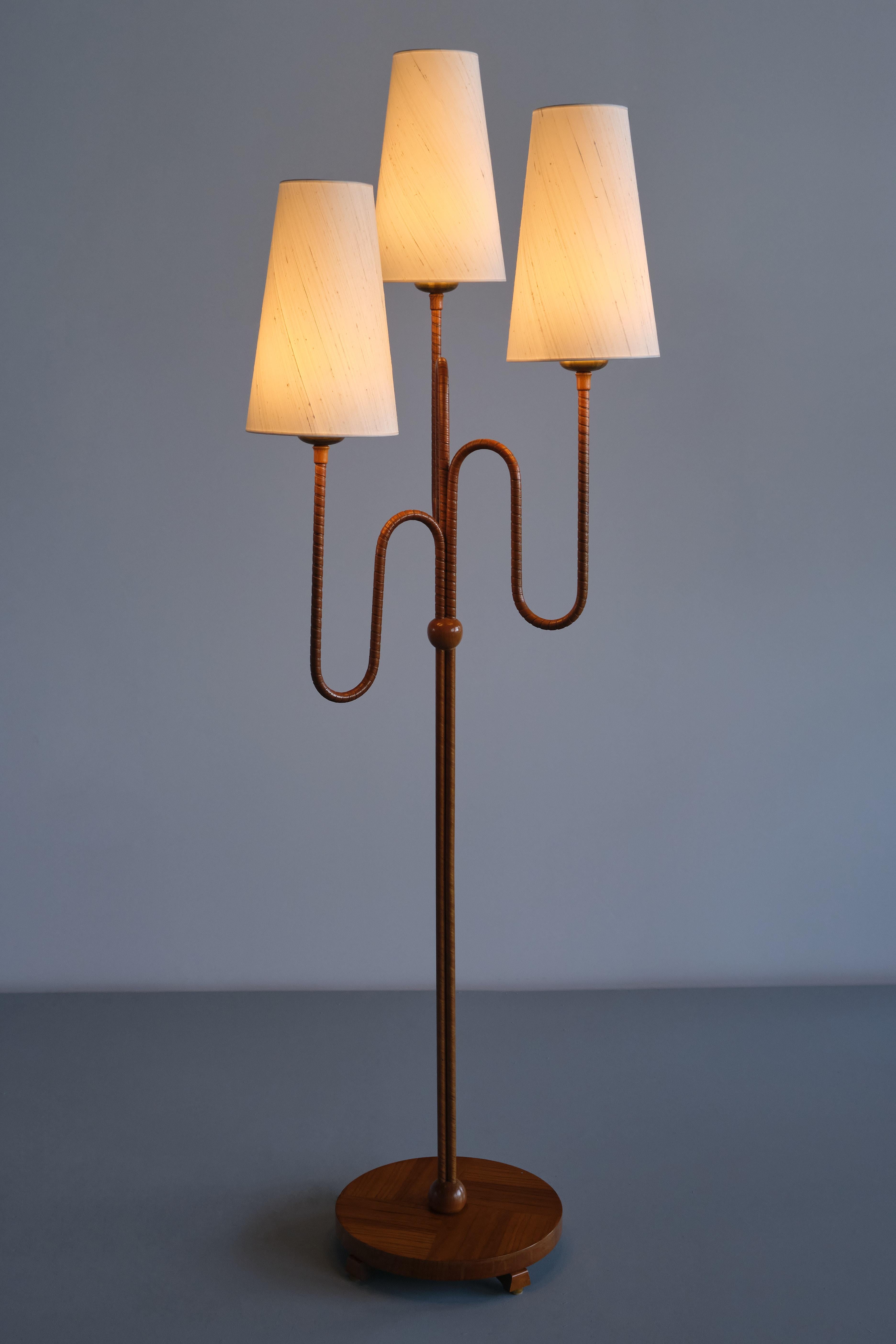 Scandinavian Modern Sculptural Swedish Modern Three Arm Floor Lamp in Elm and Silk,  1930s For Sale