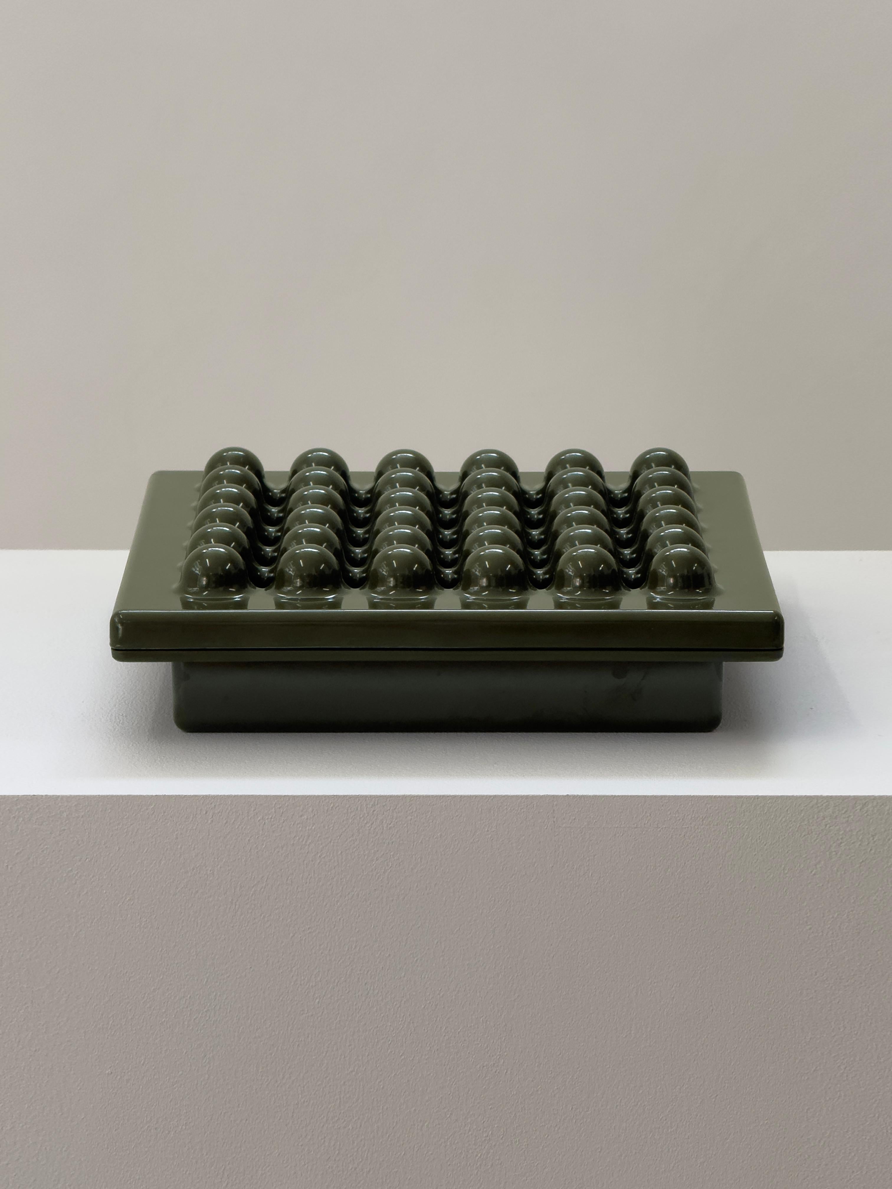 Italian Sculptural Synthesis Ashtray by Ettore Sottsass for Olivetti, Italy 1970s For Sale