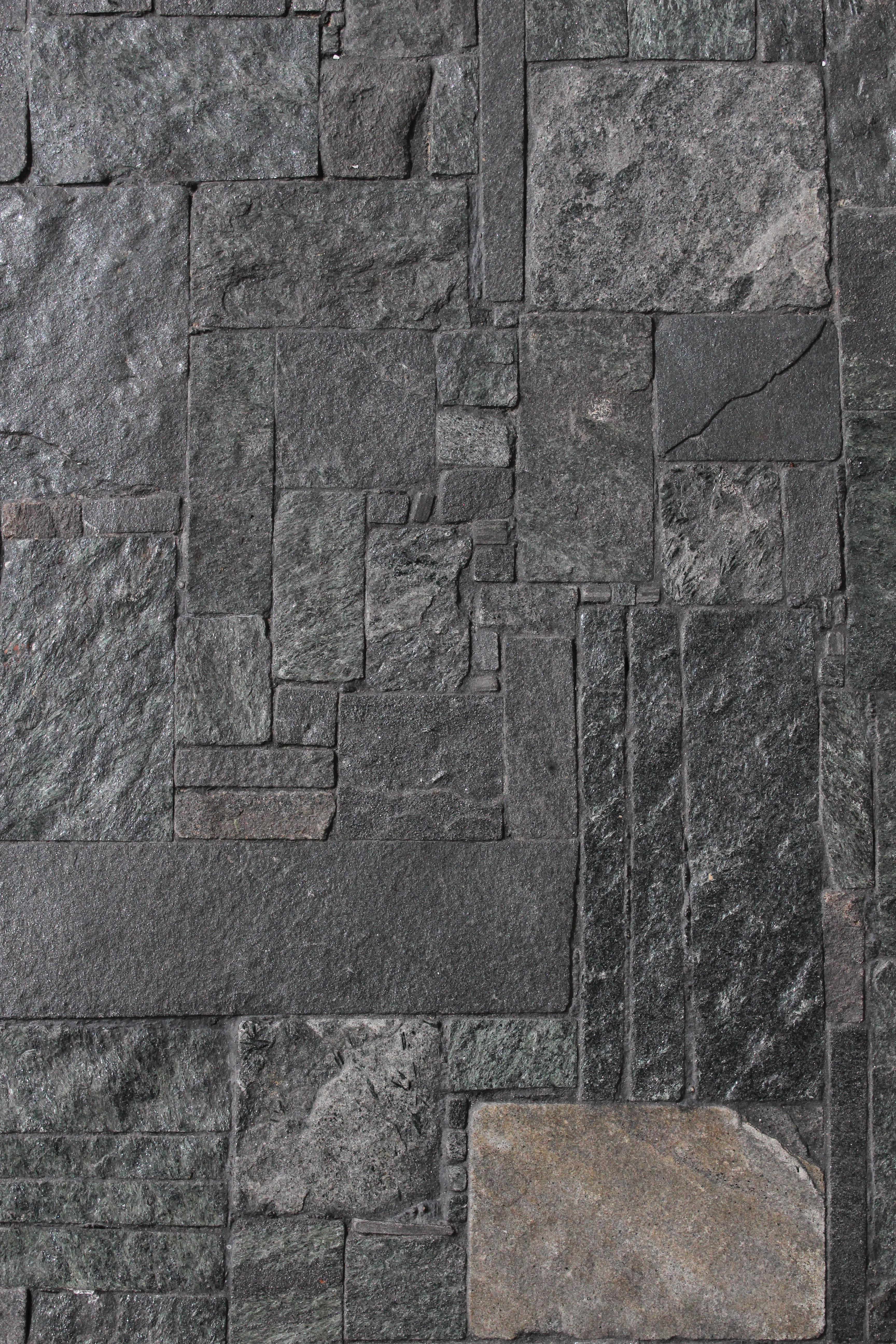 Brutalisme Table sculpturale de Pia Manu en vente