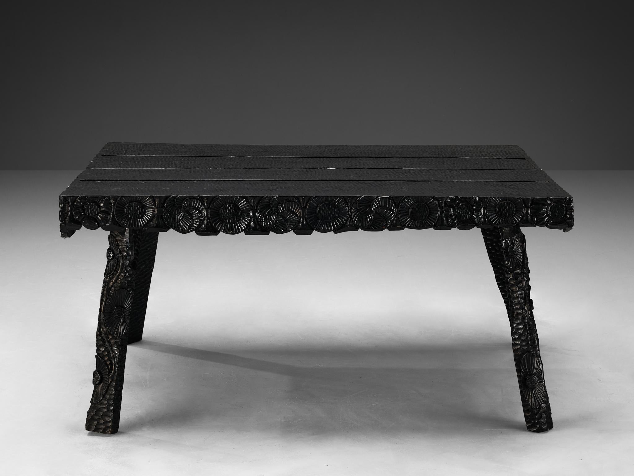Sculptural Table in Black Lacquered Wood with Decorative Carvings  For Sale 2