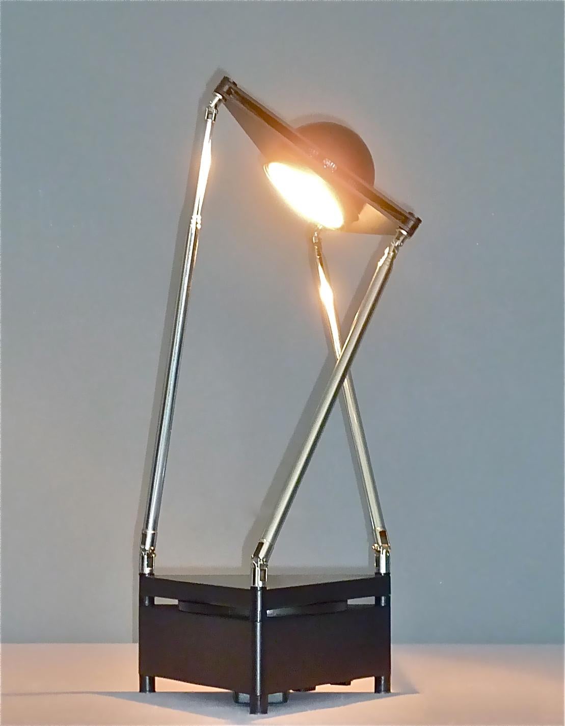 Sculptural Table Lamp by F.A. Porsche Lucitalia Chrome Metal Black Plastic 1980s For Sale 6