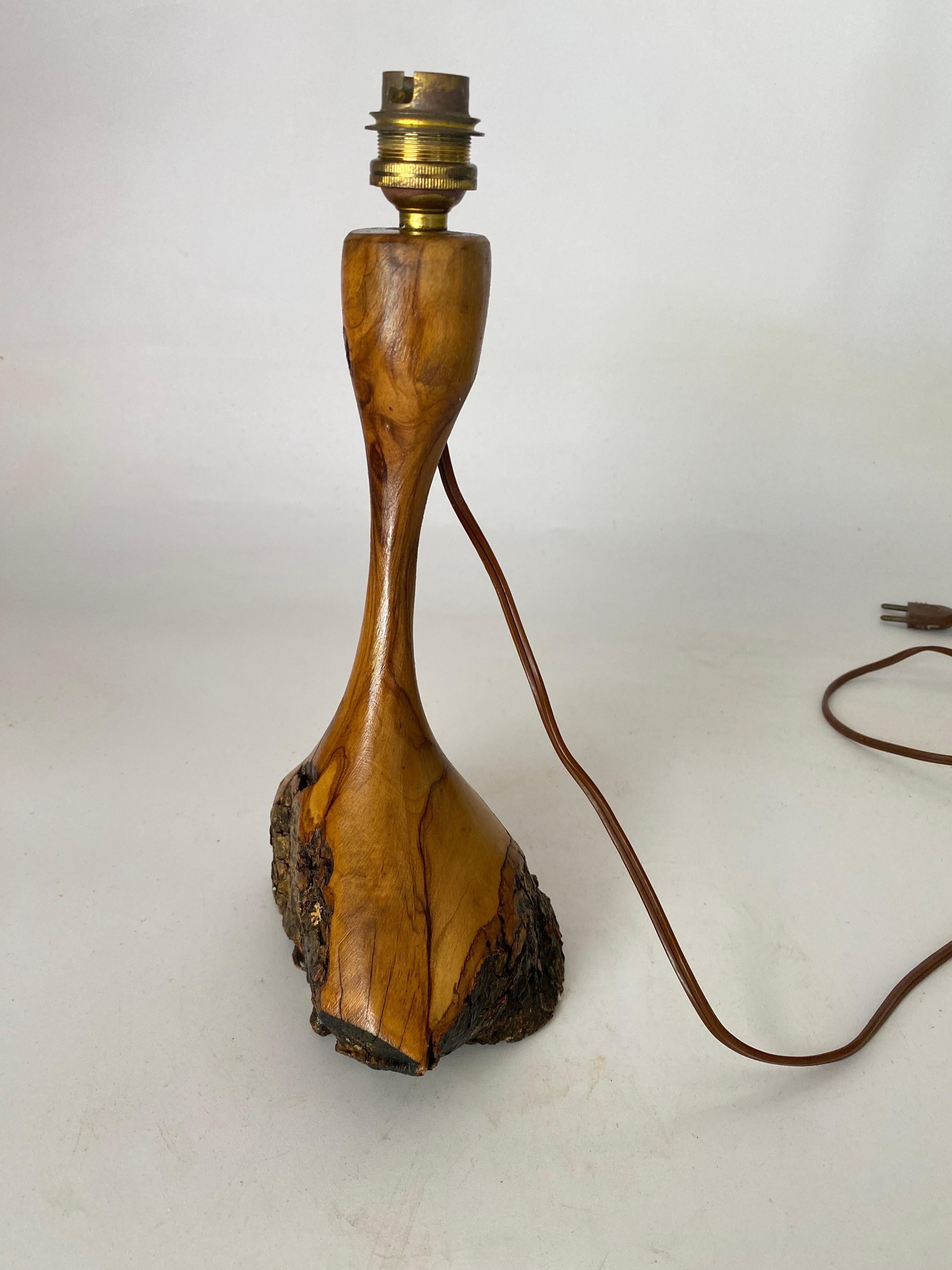 Mid-20th Century Sculptural Table Lamp Carved on in Olive Wood France 1950 For Sale