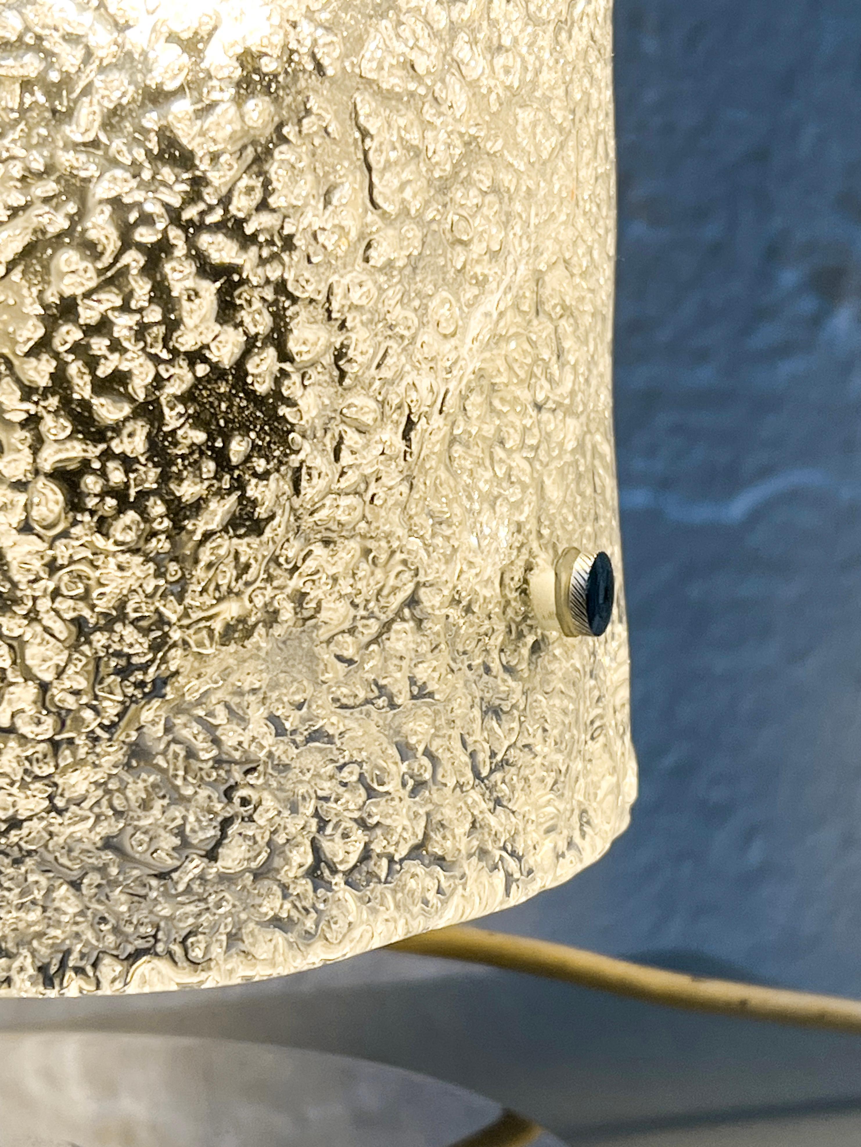 Lampe de table sculpturale en acier et verre, design de collection du milieu du siècle dernier. en vente 5