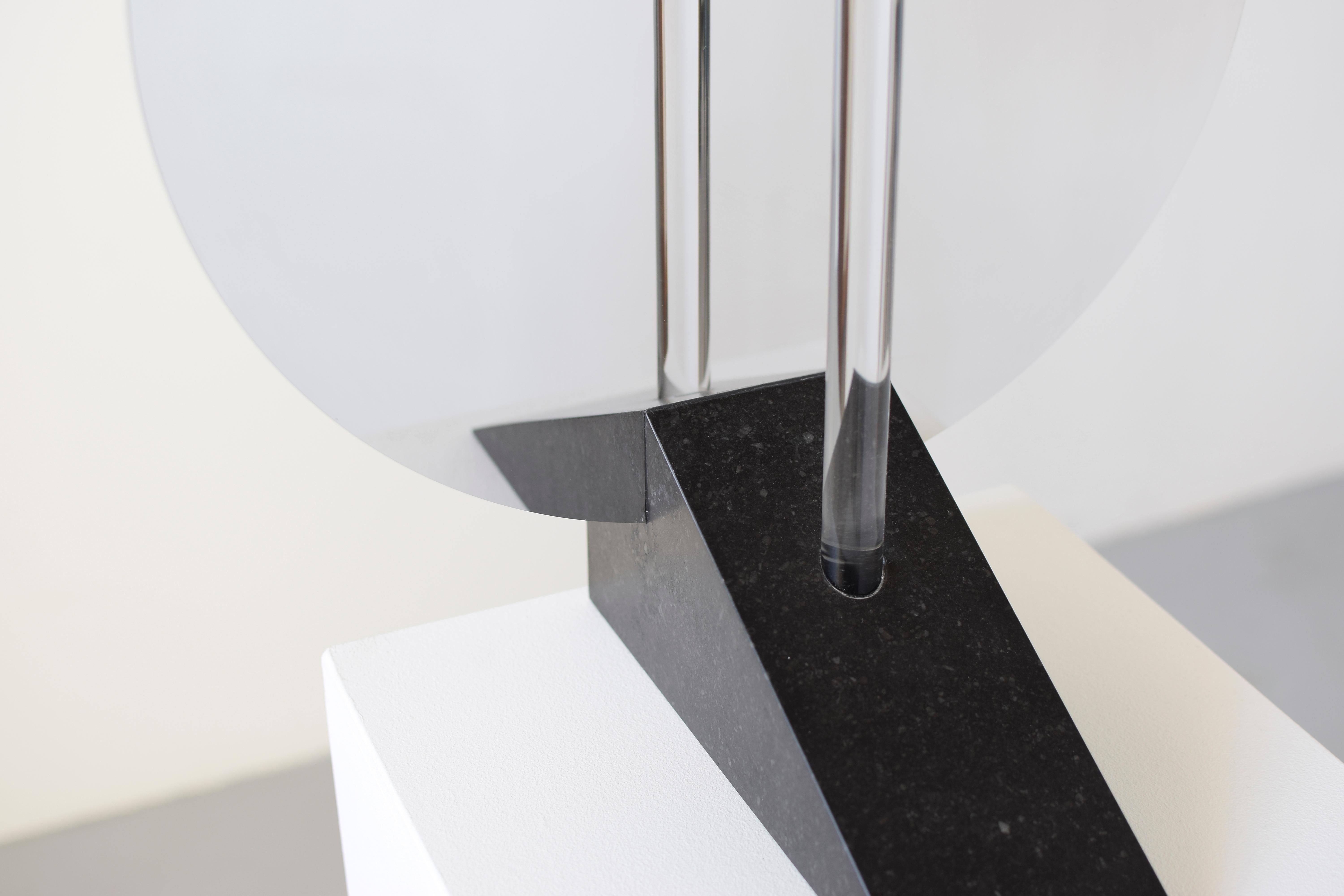 Dutch The Elusive Nature of Perception No. 02 Table Lamp by Maximilian Michaelis