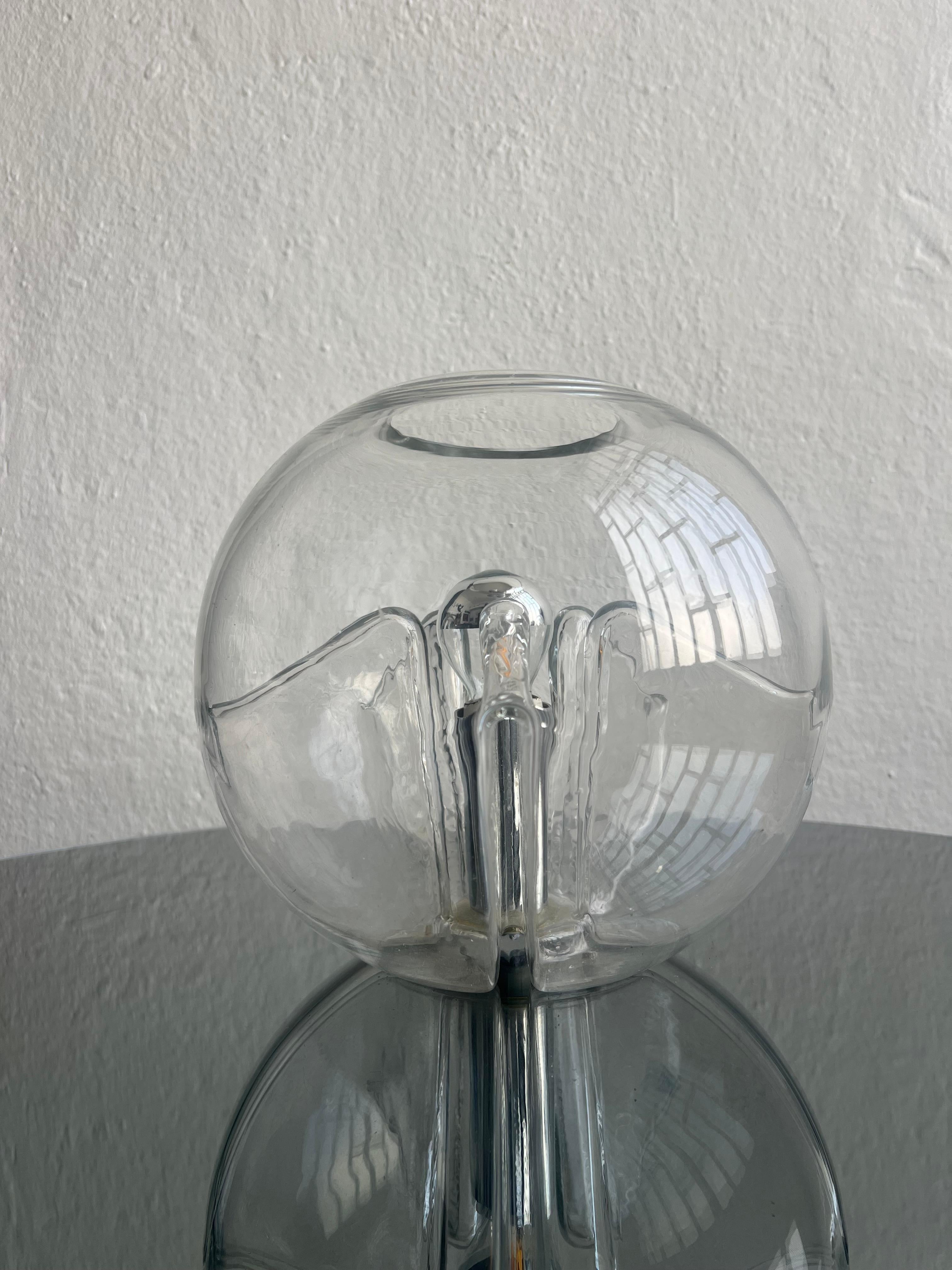 Paire de lampes de table/bedsidetabe rares de Toni Zuccheri pour VeArt  1970's en vente 3
