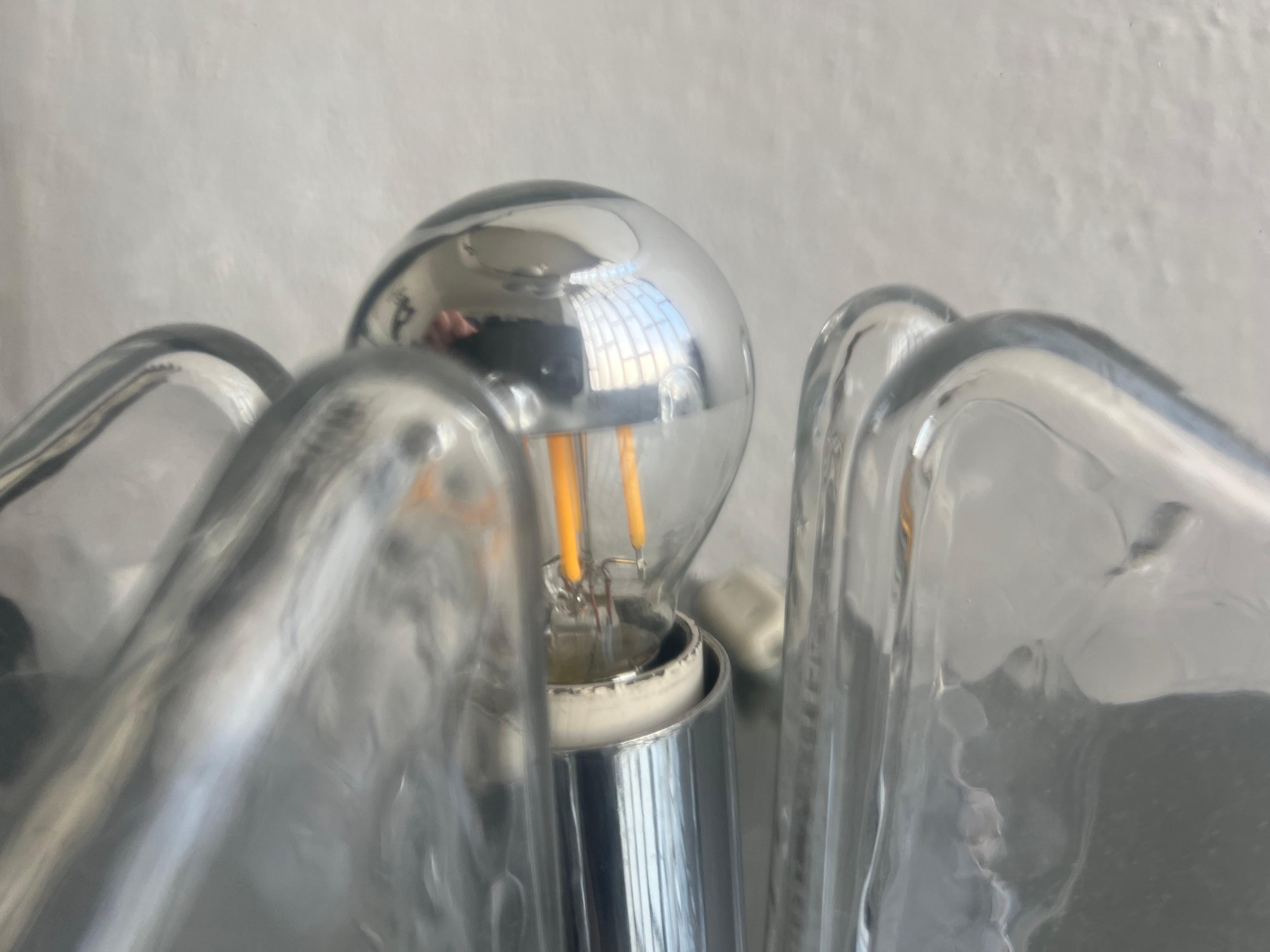 Paire de lampes de table/bedsidetabe rares de Toni Zuccheri pour VeArt  1970's en vente 4