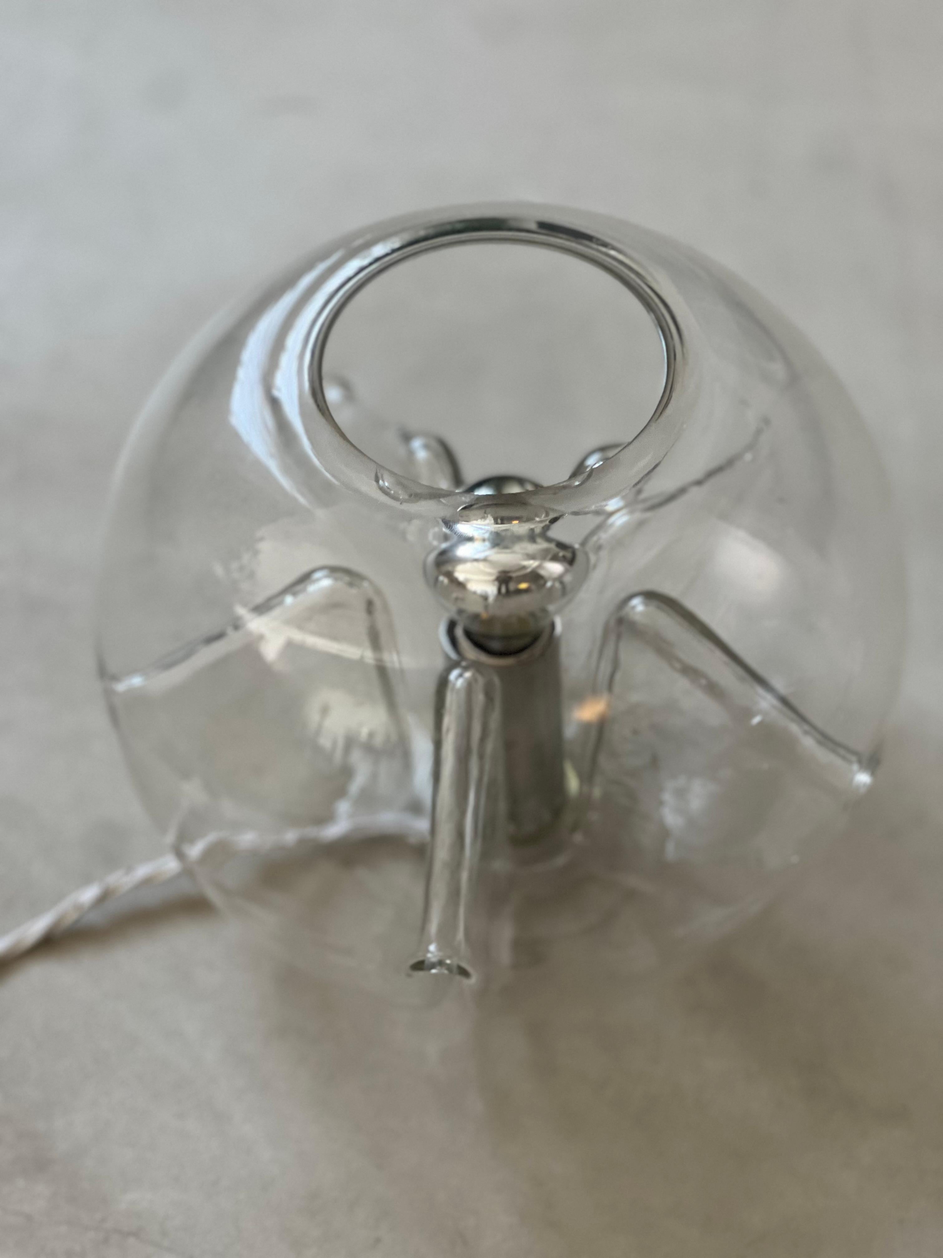 Verre Paire de lampes de table/bedsidetabe rares de Toni Zuccheri pour VeArt  1970's en vente