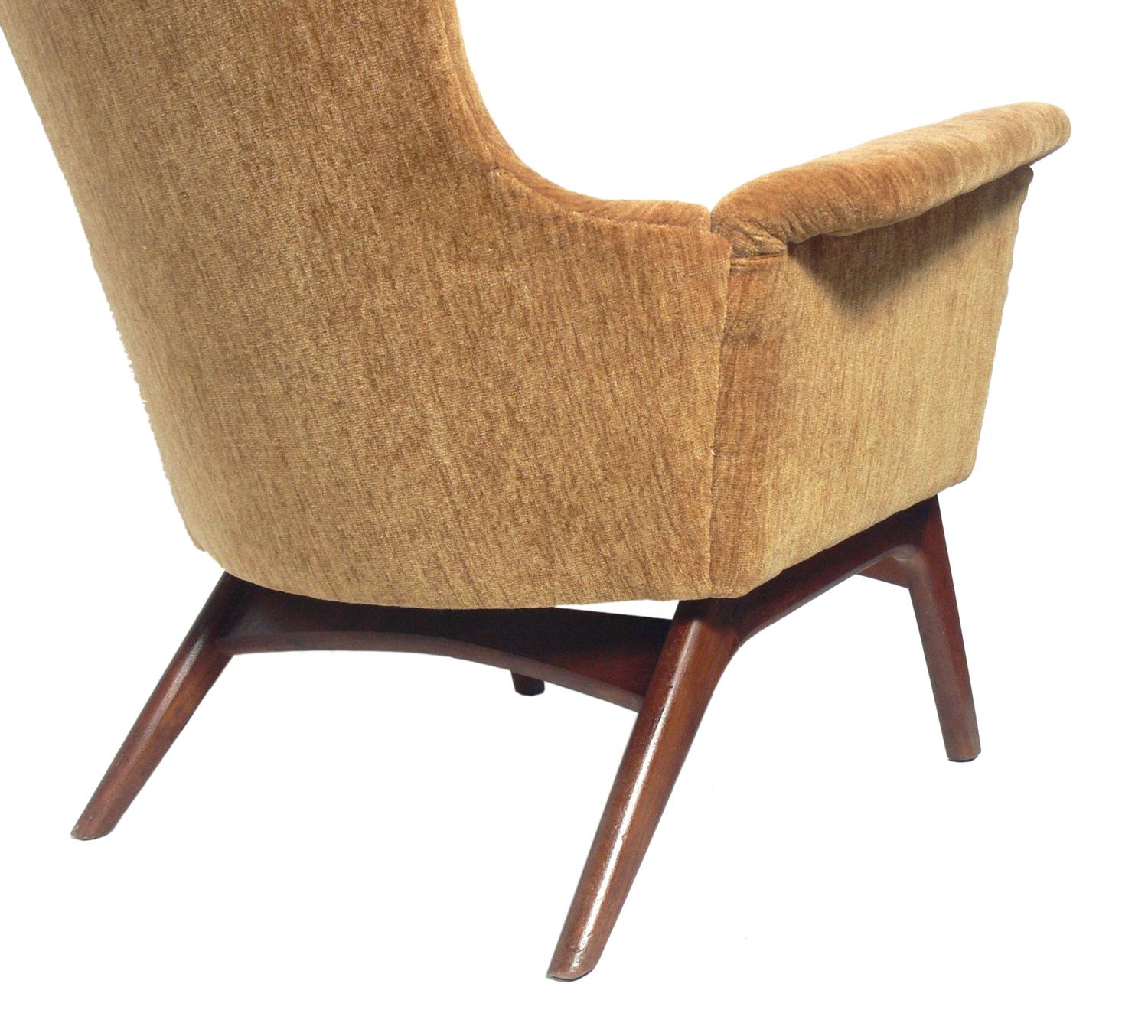 Sculptural Tall Back Lounge Chair by Adrian Pearsall  In Good Condition In Atlanta, GA