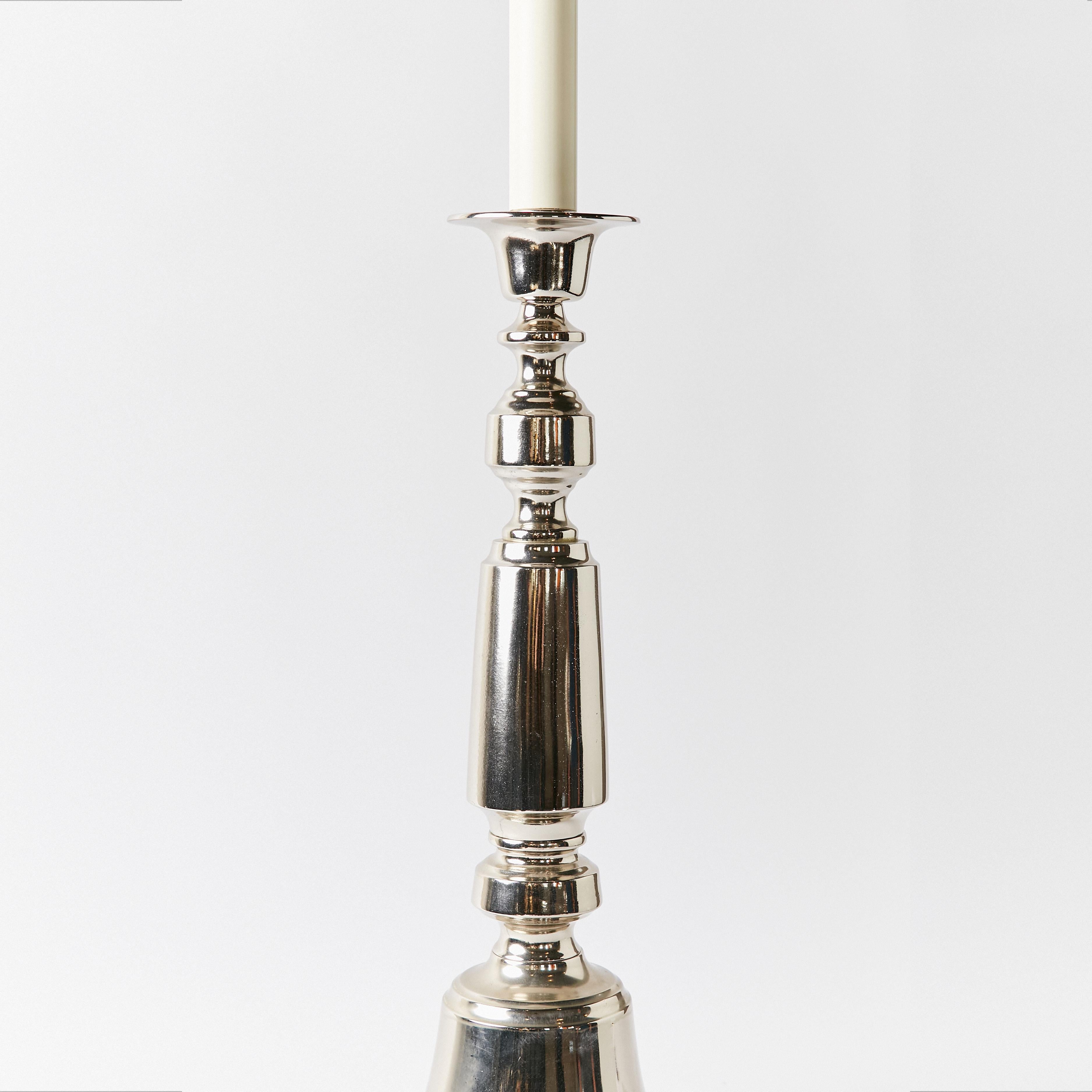 Sculptural Tall Lamp in Hollywood Regency Chinoiserie Style In Good Condition For Sale In Philadelphia, PA