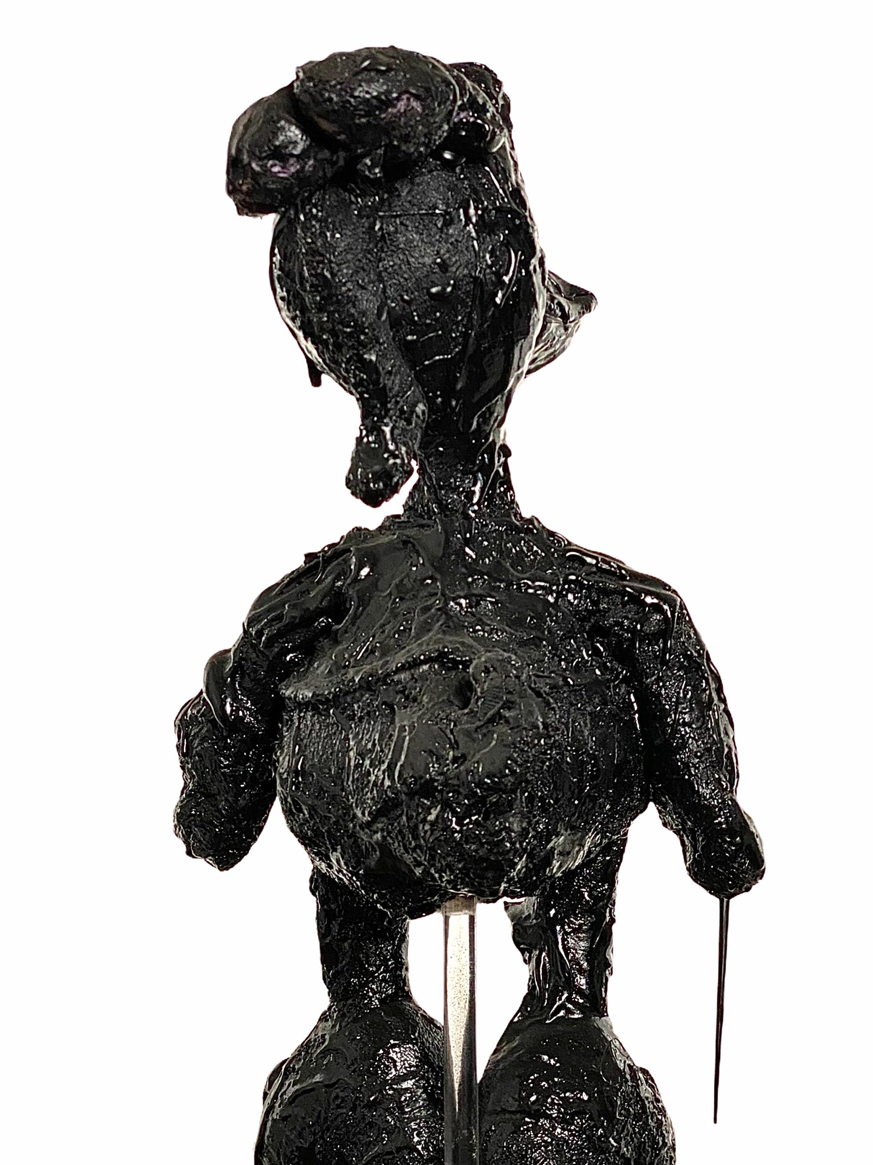 This is a new work by Mattia Biagi
Sculptural Tar stuffed animal.
  