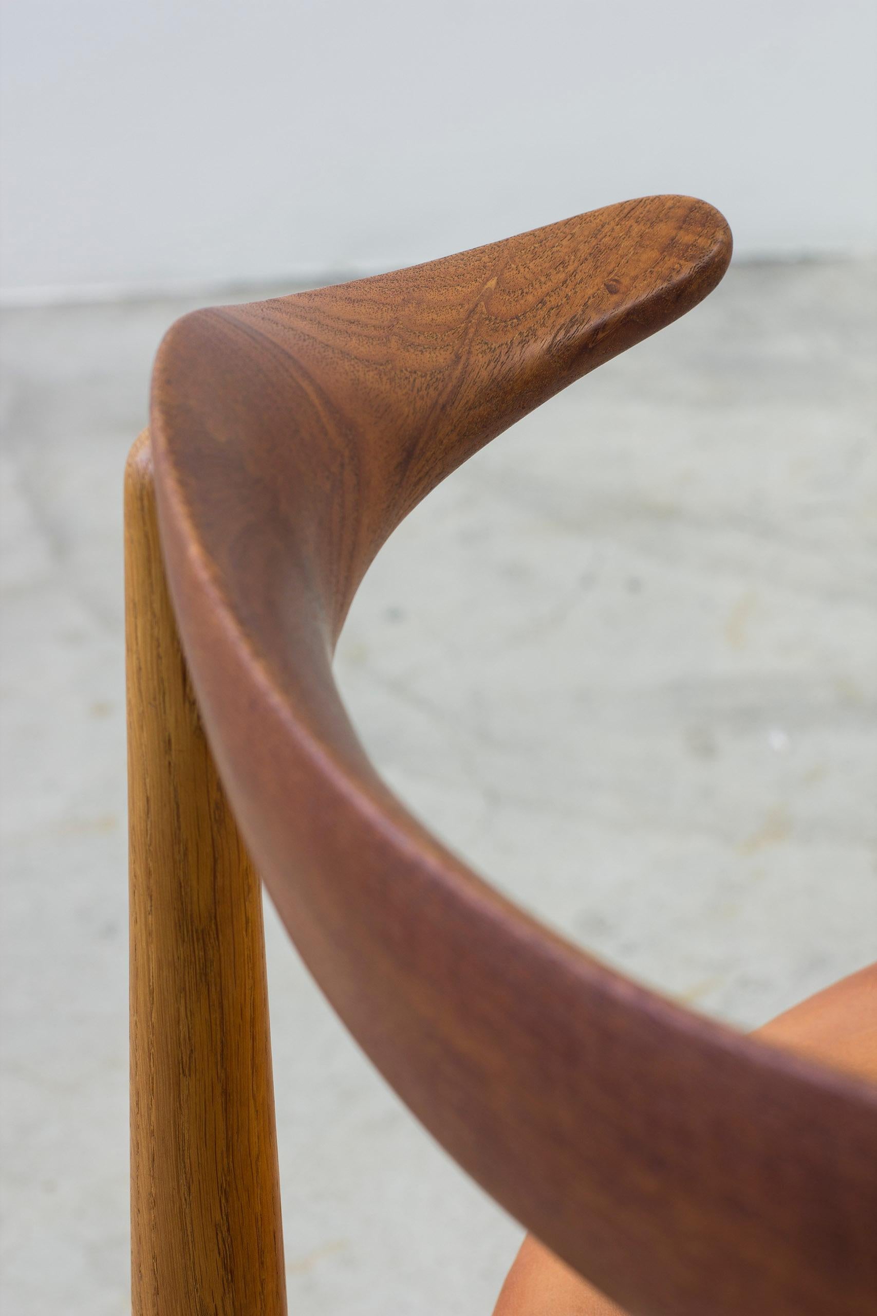Pelle Sedia scultorea 